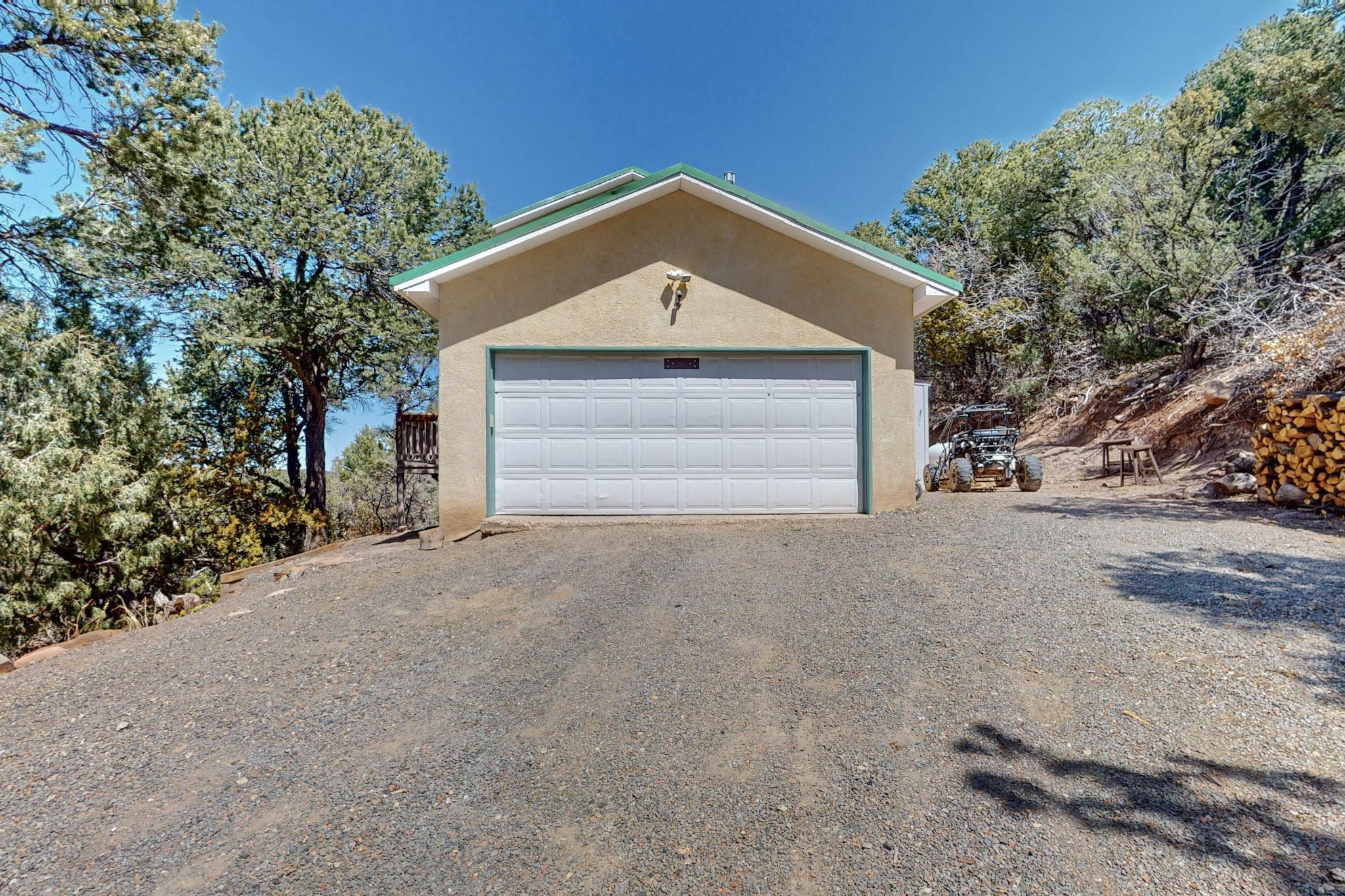 2 Cedar Hill Place, Cedar Crest, New Mexico image 1