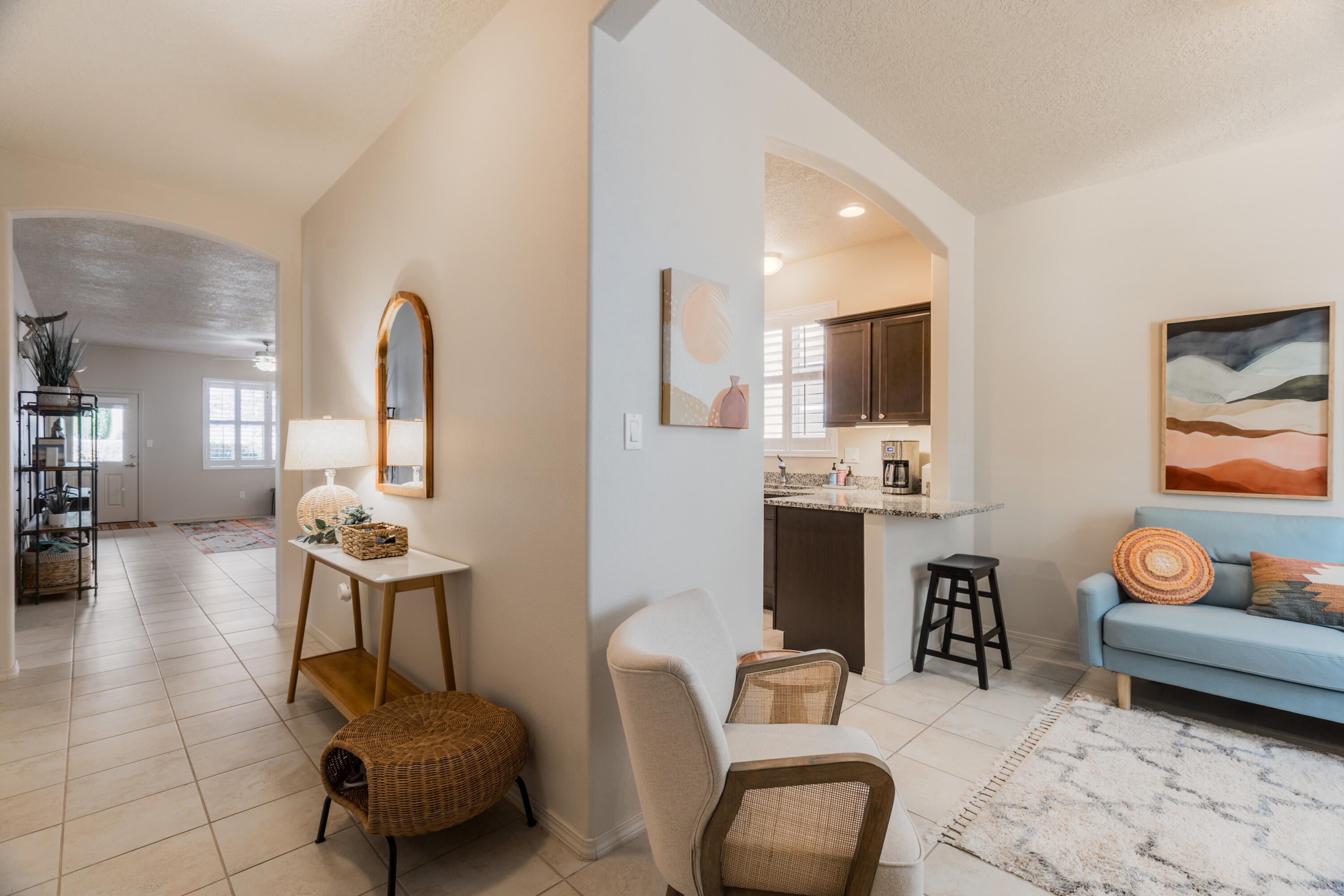 6105 Santa Fe Trail Drive NE