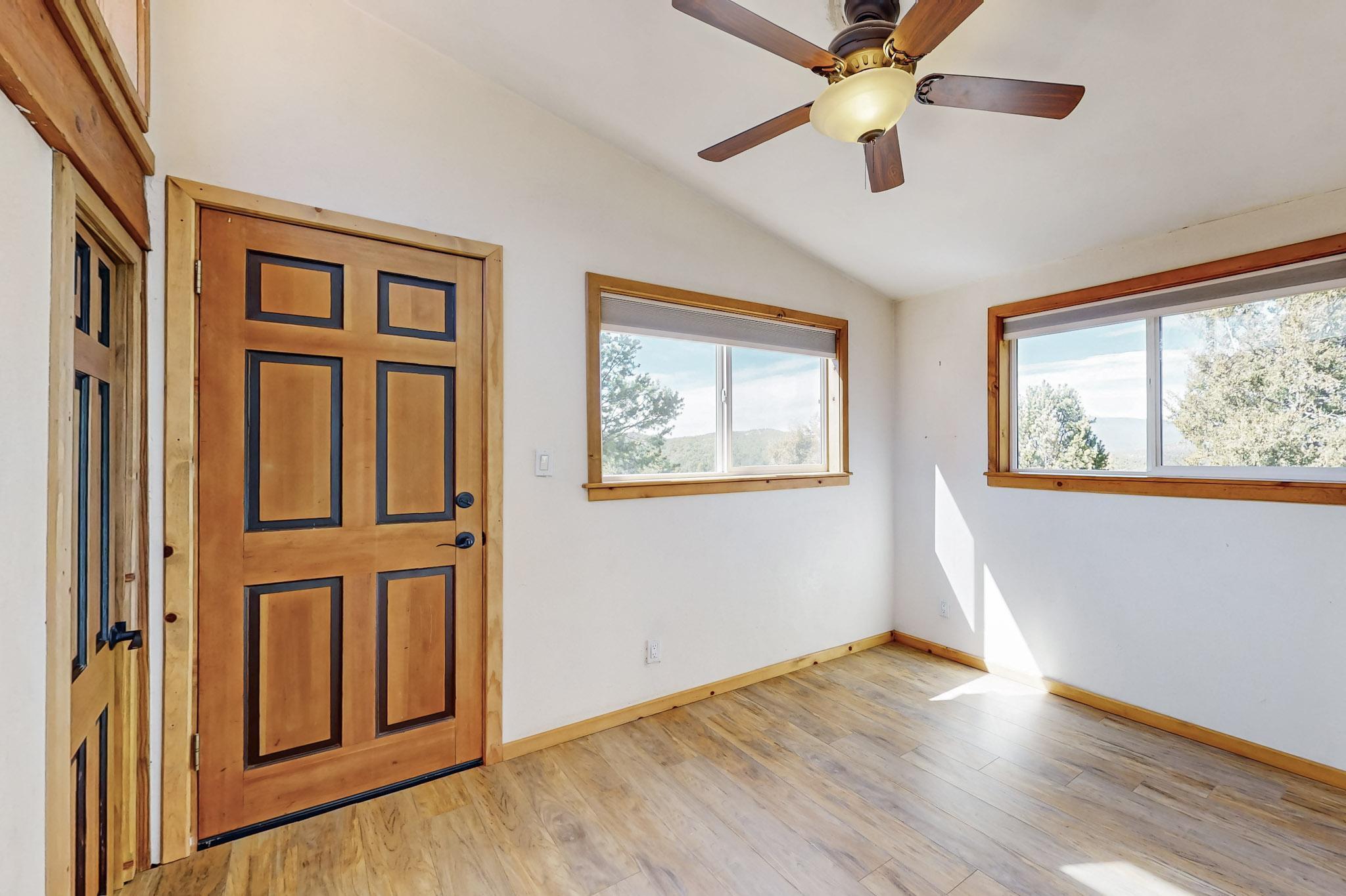 10 Crestwood Loop Drive, Tijeras, New Mexico image 27