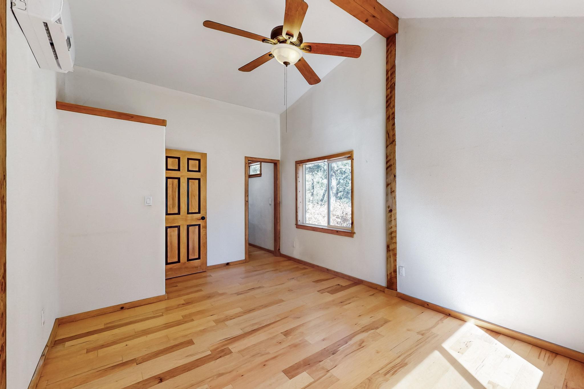 10 Crestwood Loop Drive, Tijeras, New Mexico image 18