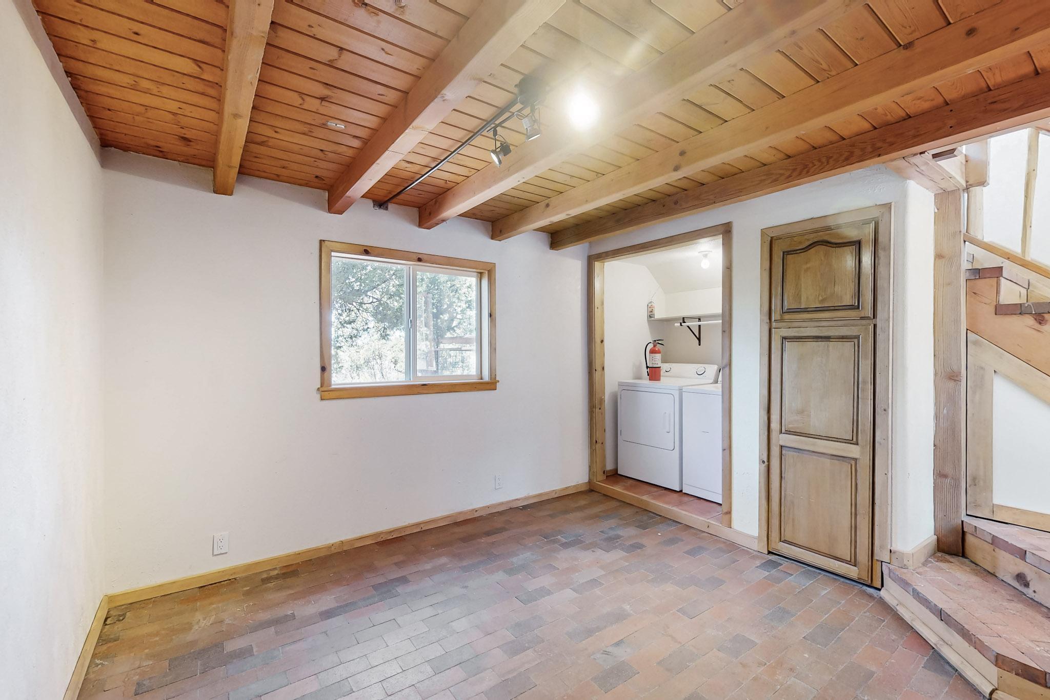 10 Crestwood Loop Drive, Tijeras, New Mexico image 24