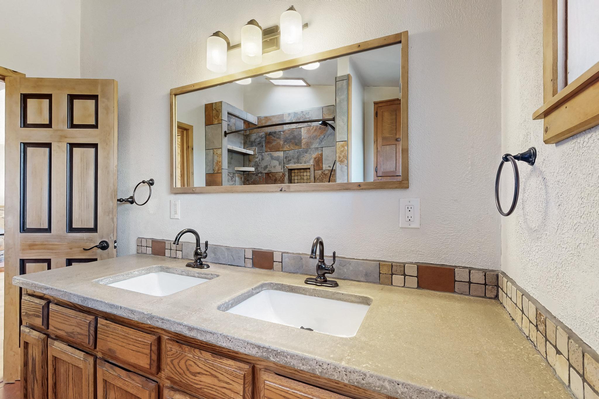 10 Crestwood Loop Drive, Tijeras, New Mexico image 21