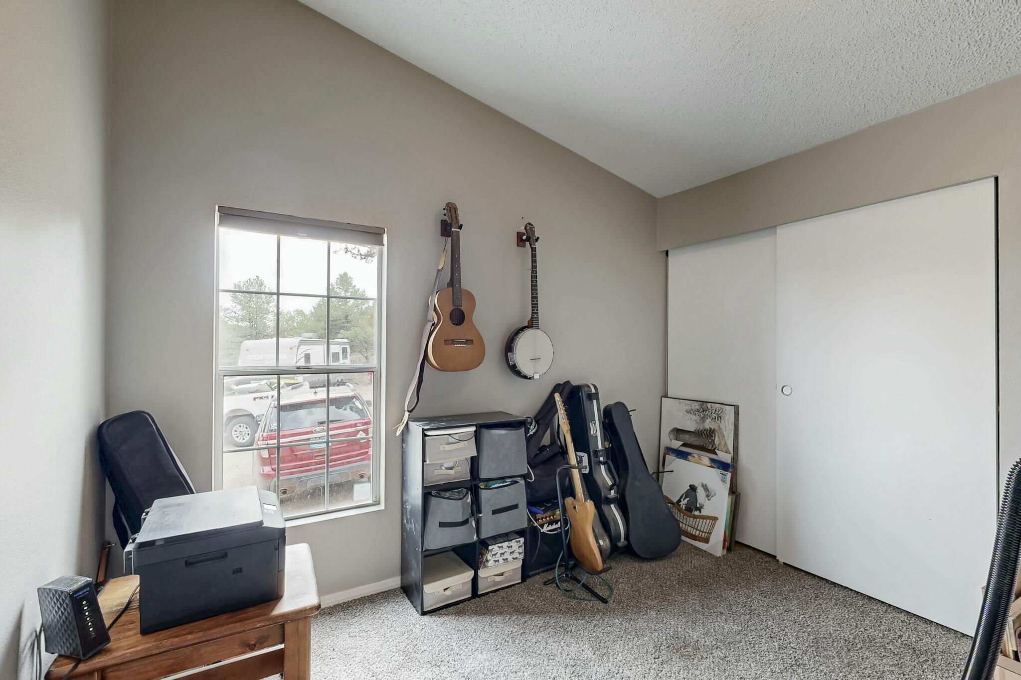 15 William Bonney Road, Edgewood, New Mexico image 29