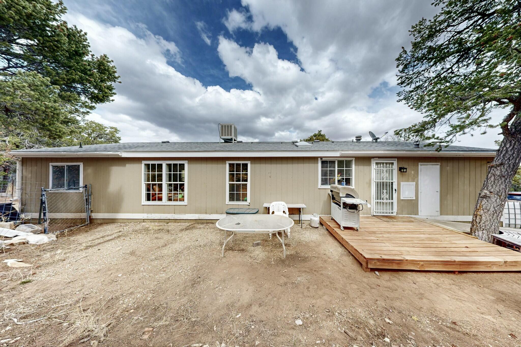 15 William Bonney Road, Edgewood, New Mexico image 33