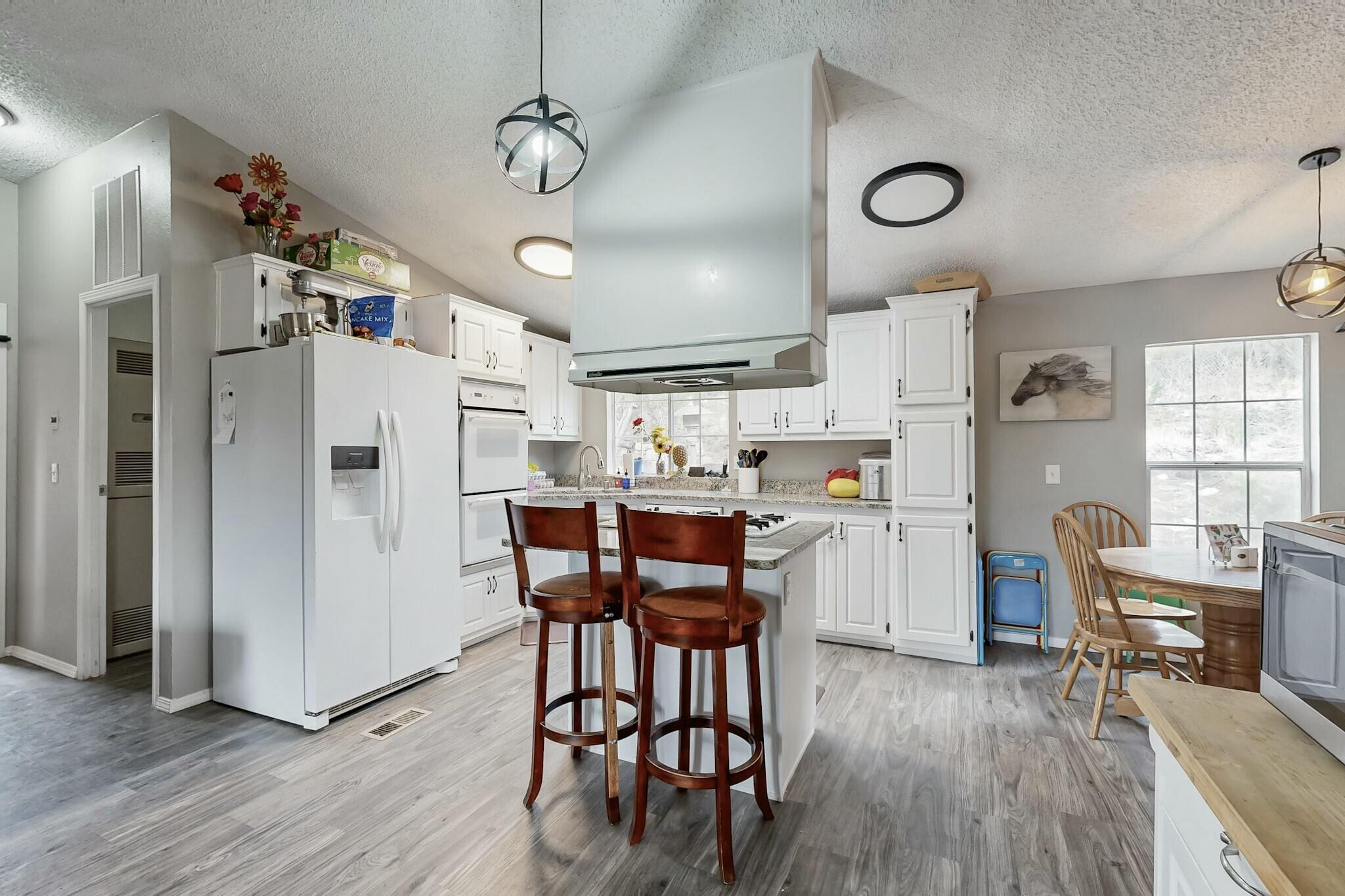 15 William Bonney Road, Edgewood, New Mexico image 17