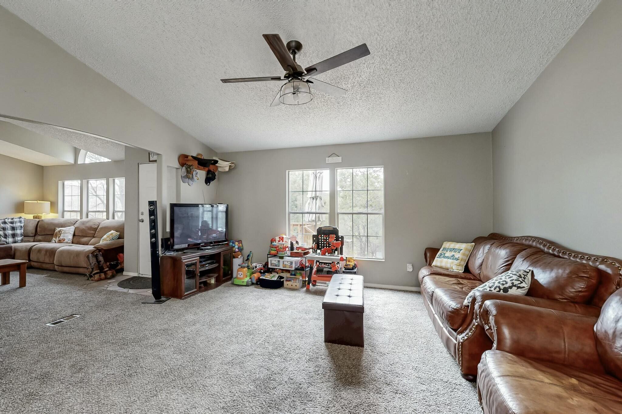 15 William Bonney Road, Edgewood, New Mexico image 13