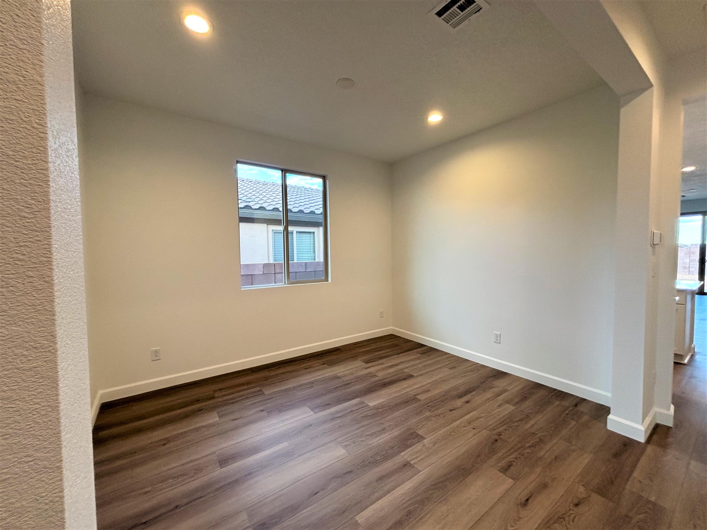 5436 Blazing Star Street NE