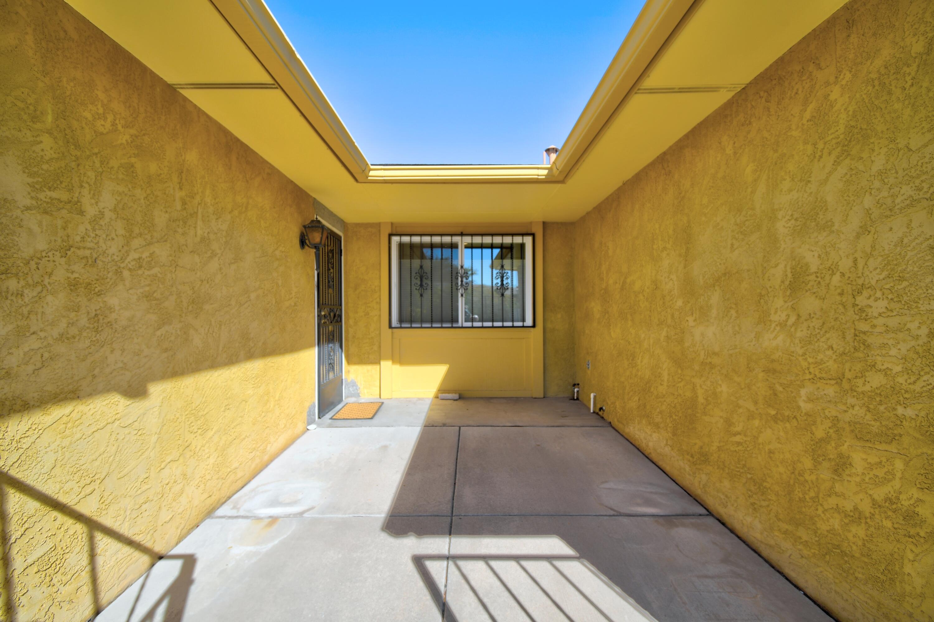 6909 Welton Drive NE