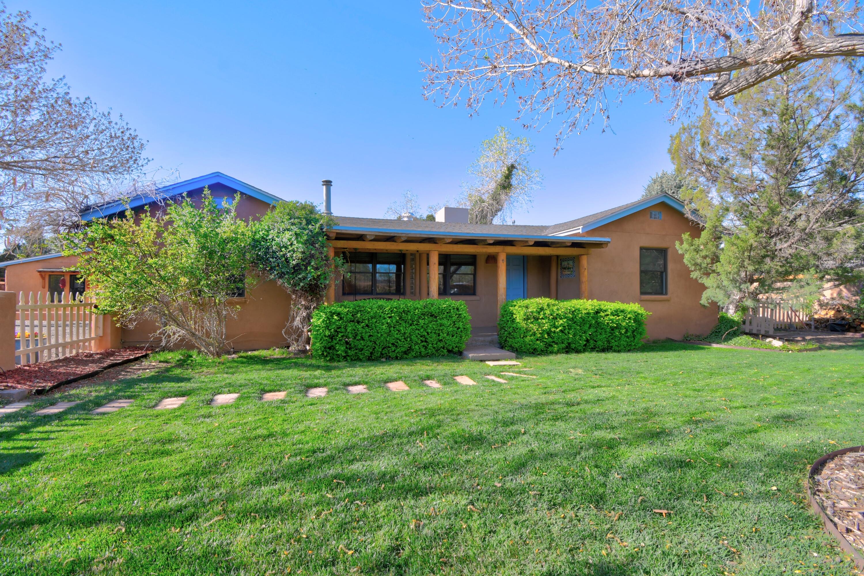 1006 Chavez Road NW