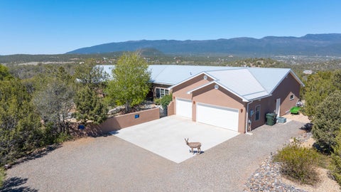 Homes For Sale - 29 Conquest Court<br/> Sandia Park, NM 87047