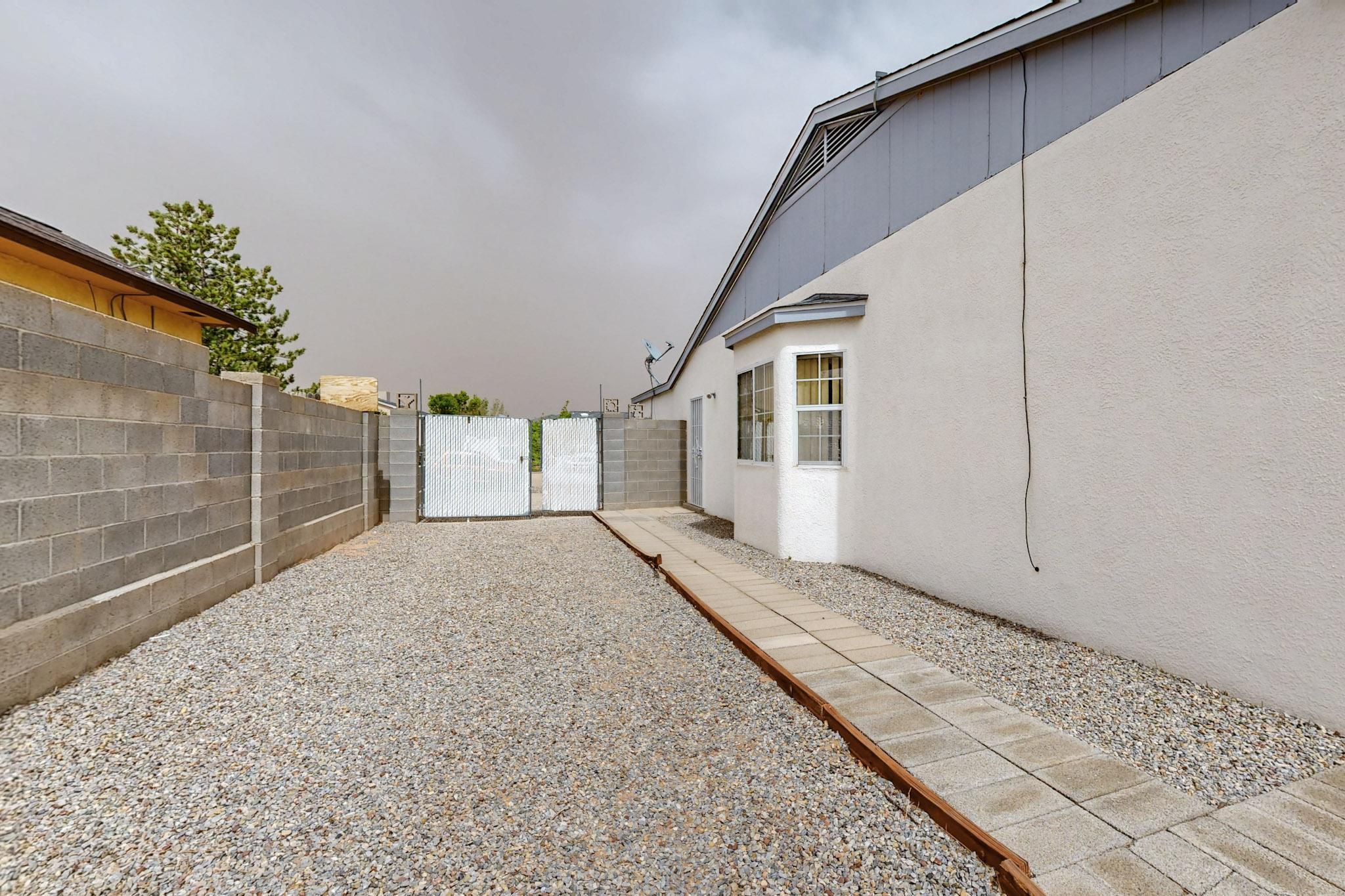 7216 Syr Court, Rio Rancho, New Mexico image 32