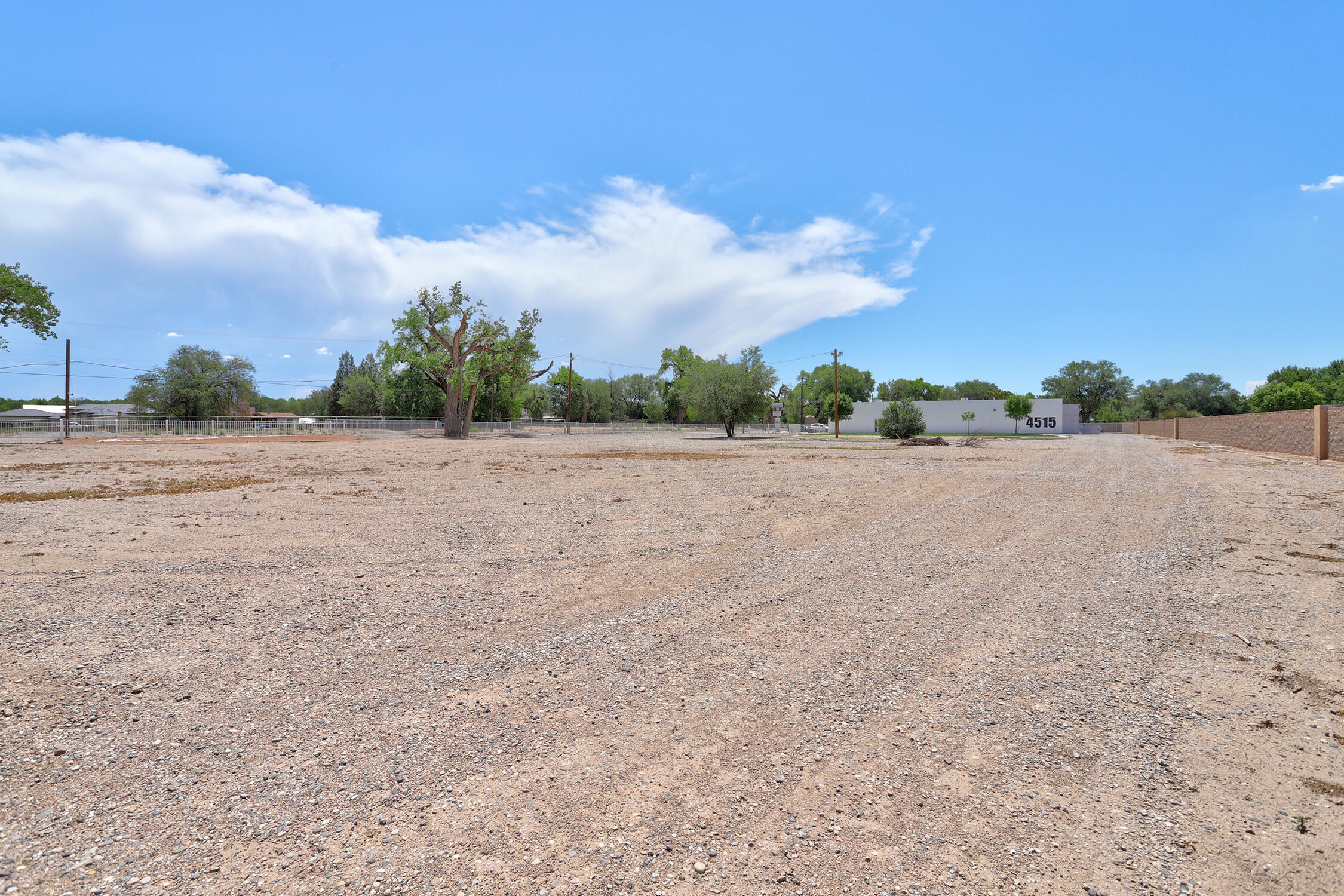 4509 Isleta Boulevard SW