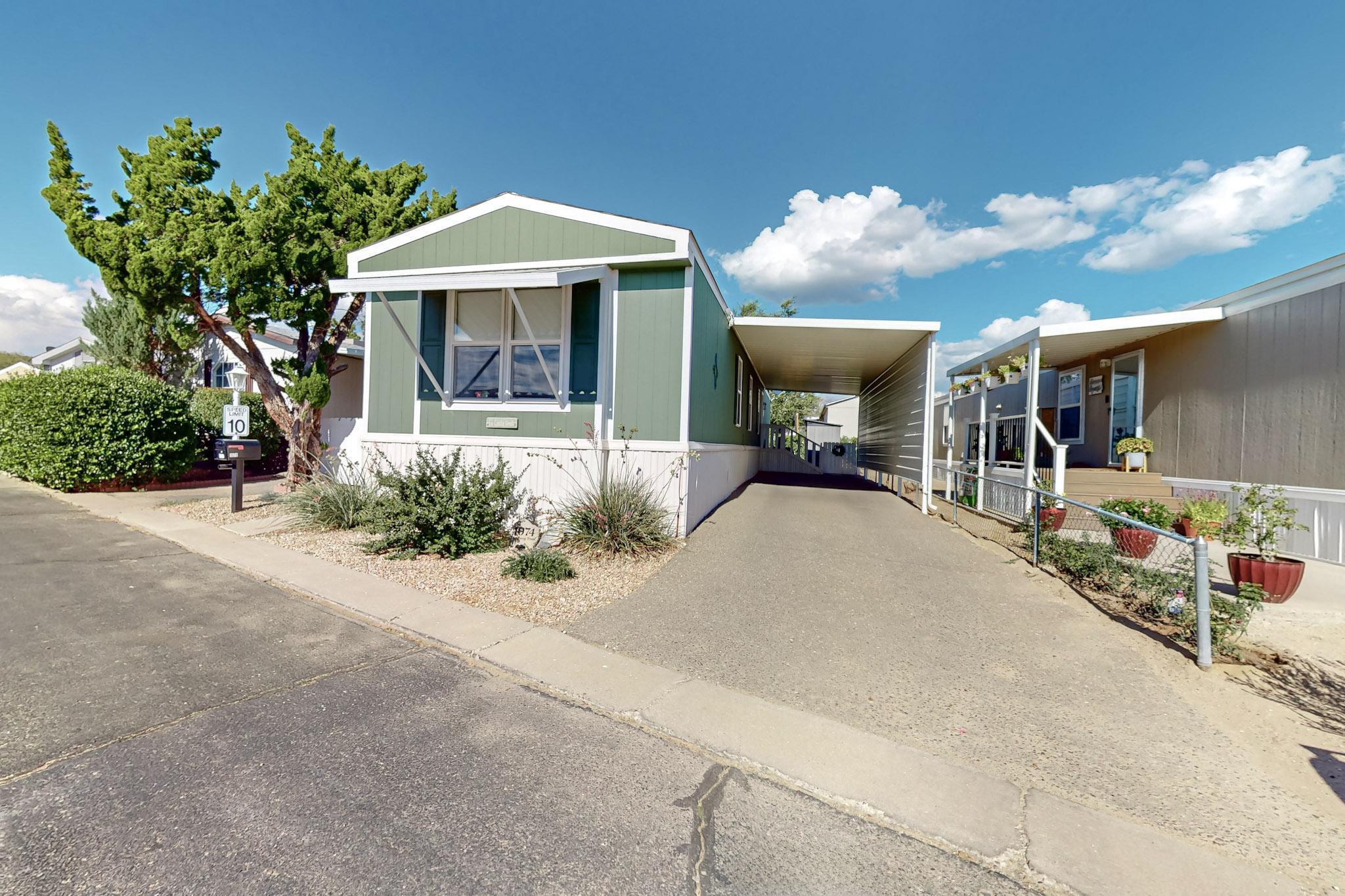 1074 Mustang Trail, Albuquerque, New Mexico image 1