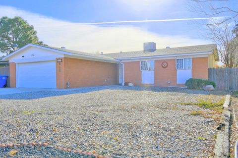 6348 Avenida La Costa NE Albuquerque NM 87109