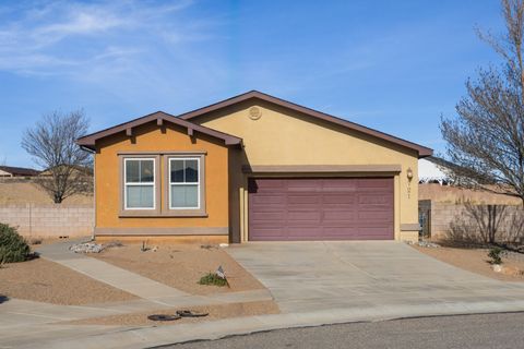 Photo of 721 Promenade Trail SW, Los Lunas, NM 87031 (MLS # 1098680)