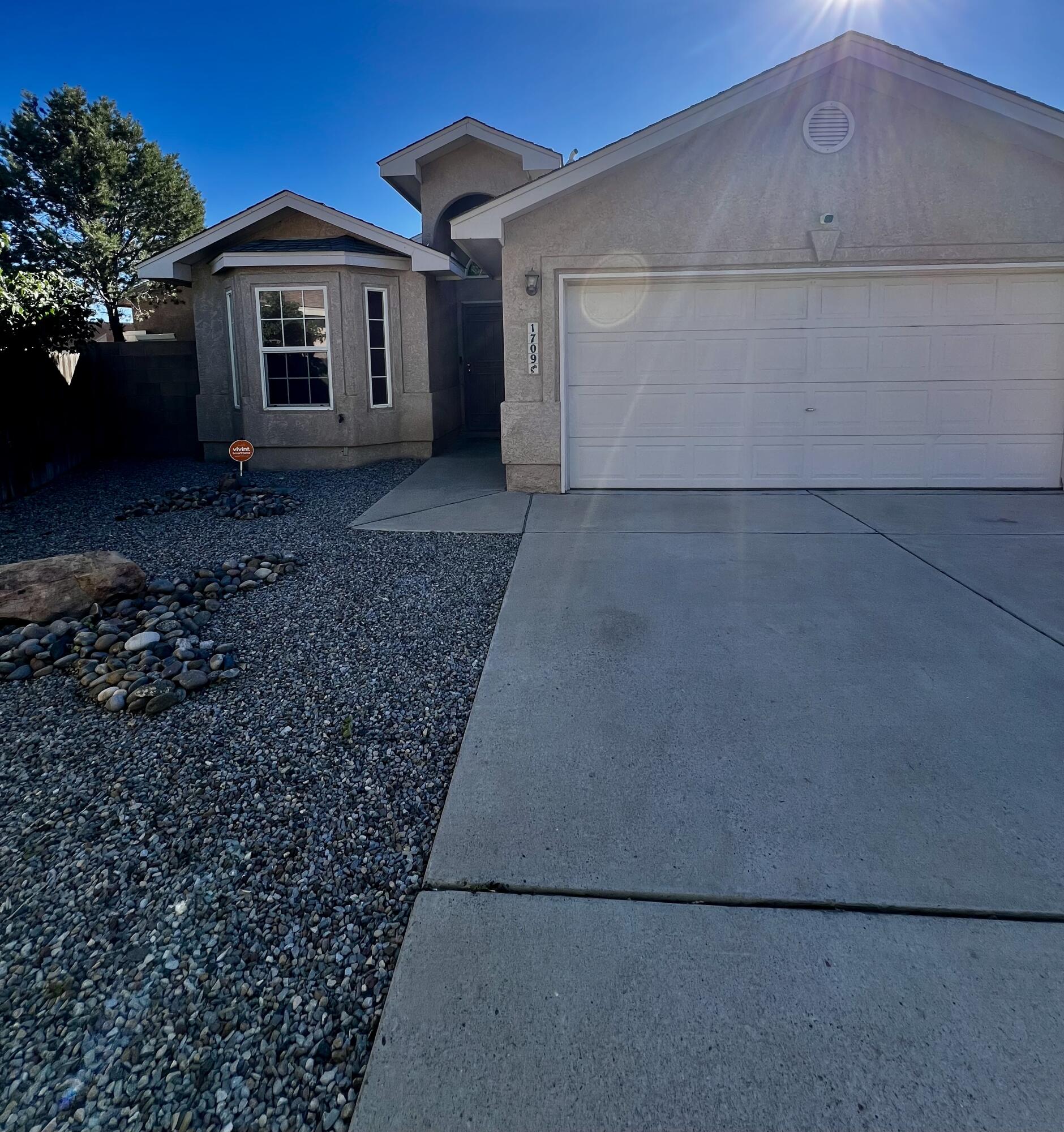 1709 Yarbrough Place NW