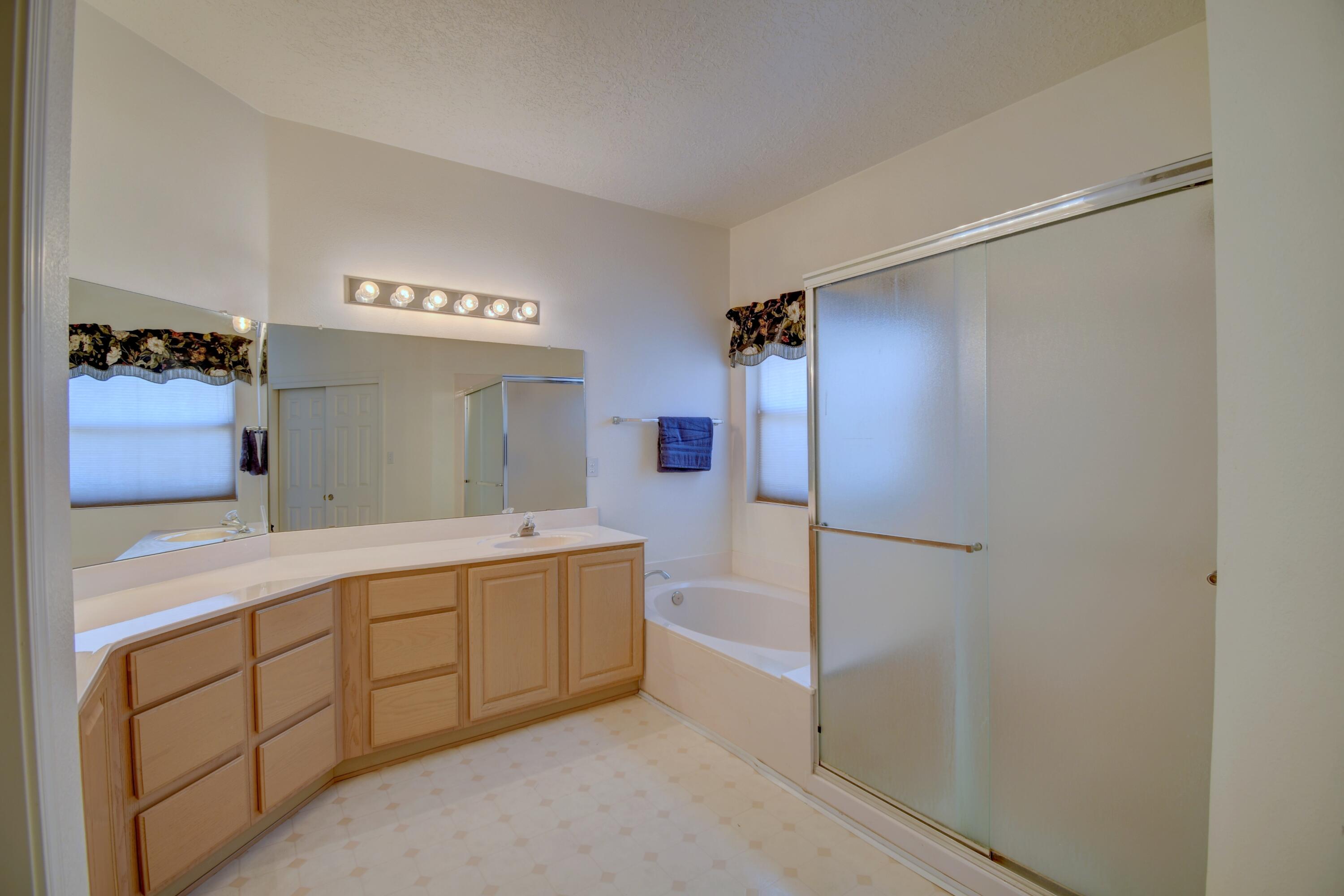 4312 Rancho Centro, Albuquerque, New Mexico image 12