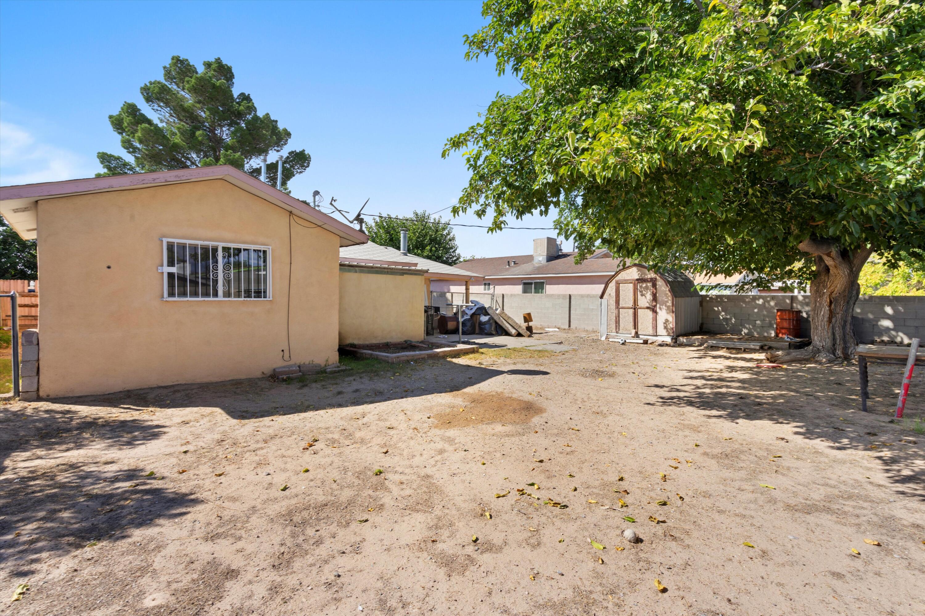 520 61st Street, Albuquerque, New Mexico image 23