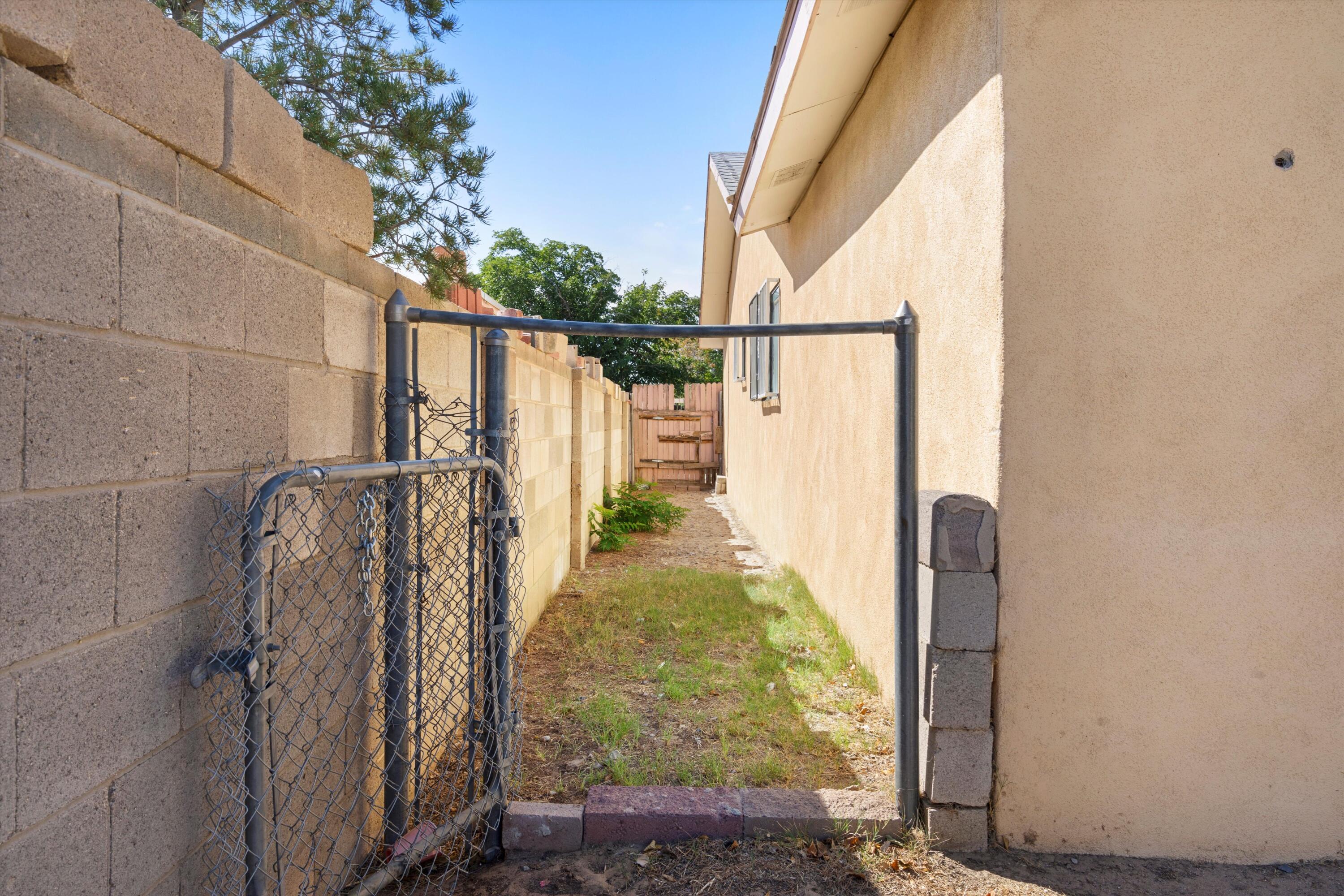 520 61st Street, Albuquerque, New Mexico image 28