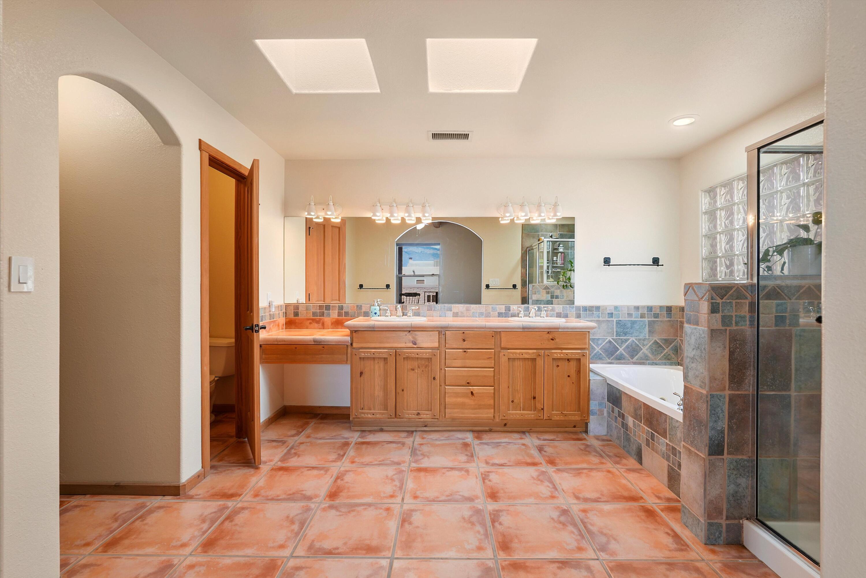 40 El Dorado Road, Corrales, New Mexico image 31