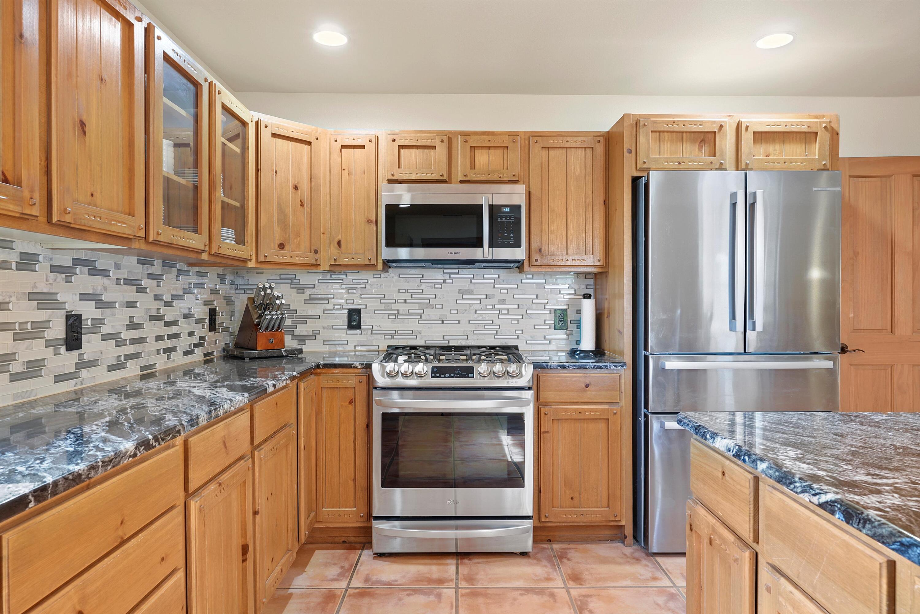 40 El Dorado Road, Corrales, New Mexico image 15