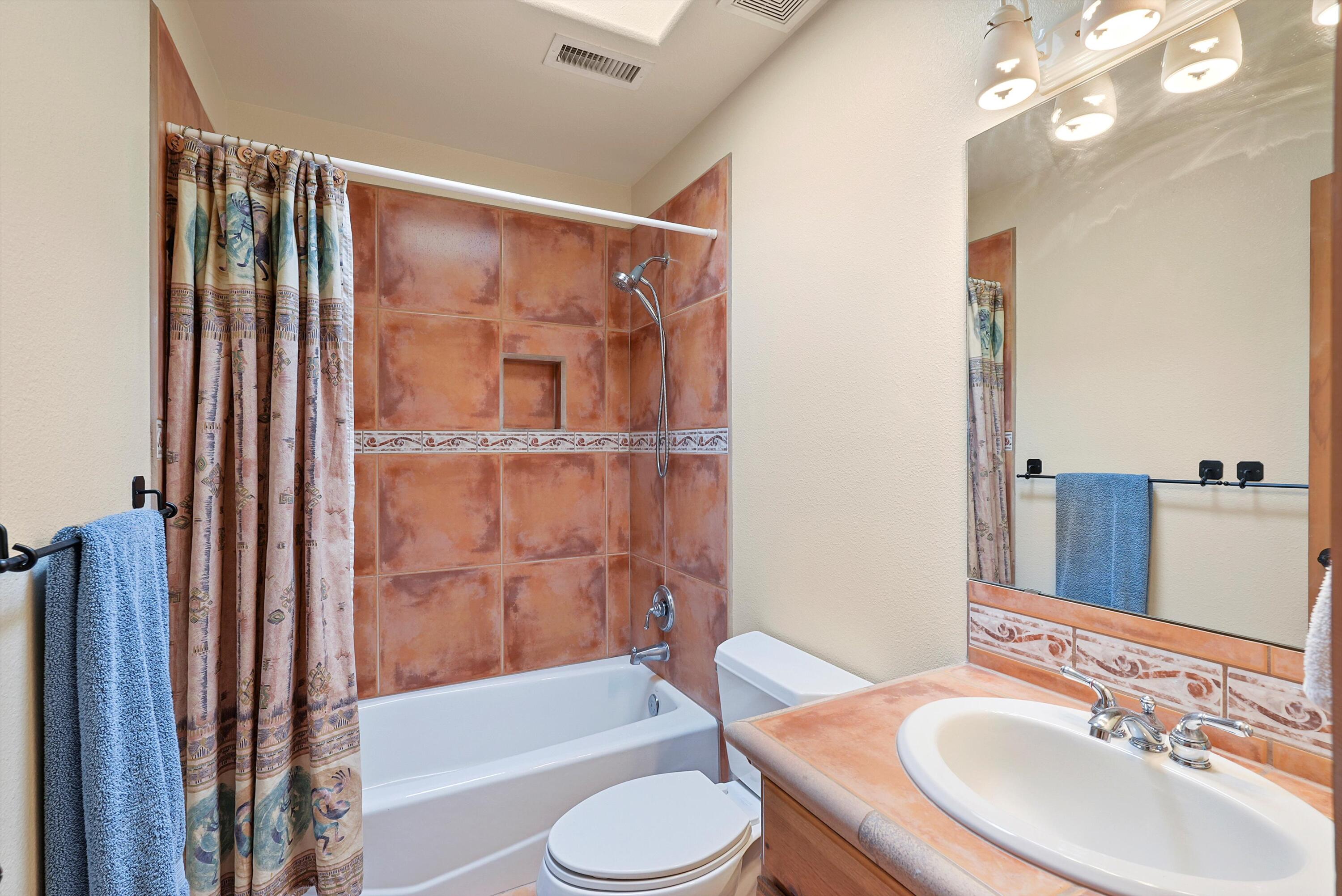 40 El Dorado Road, Corrales, New Mexico image 25