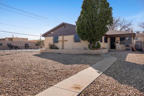 937 Cardenas Drive SE Albuquerque NM 87108