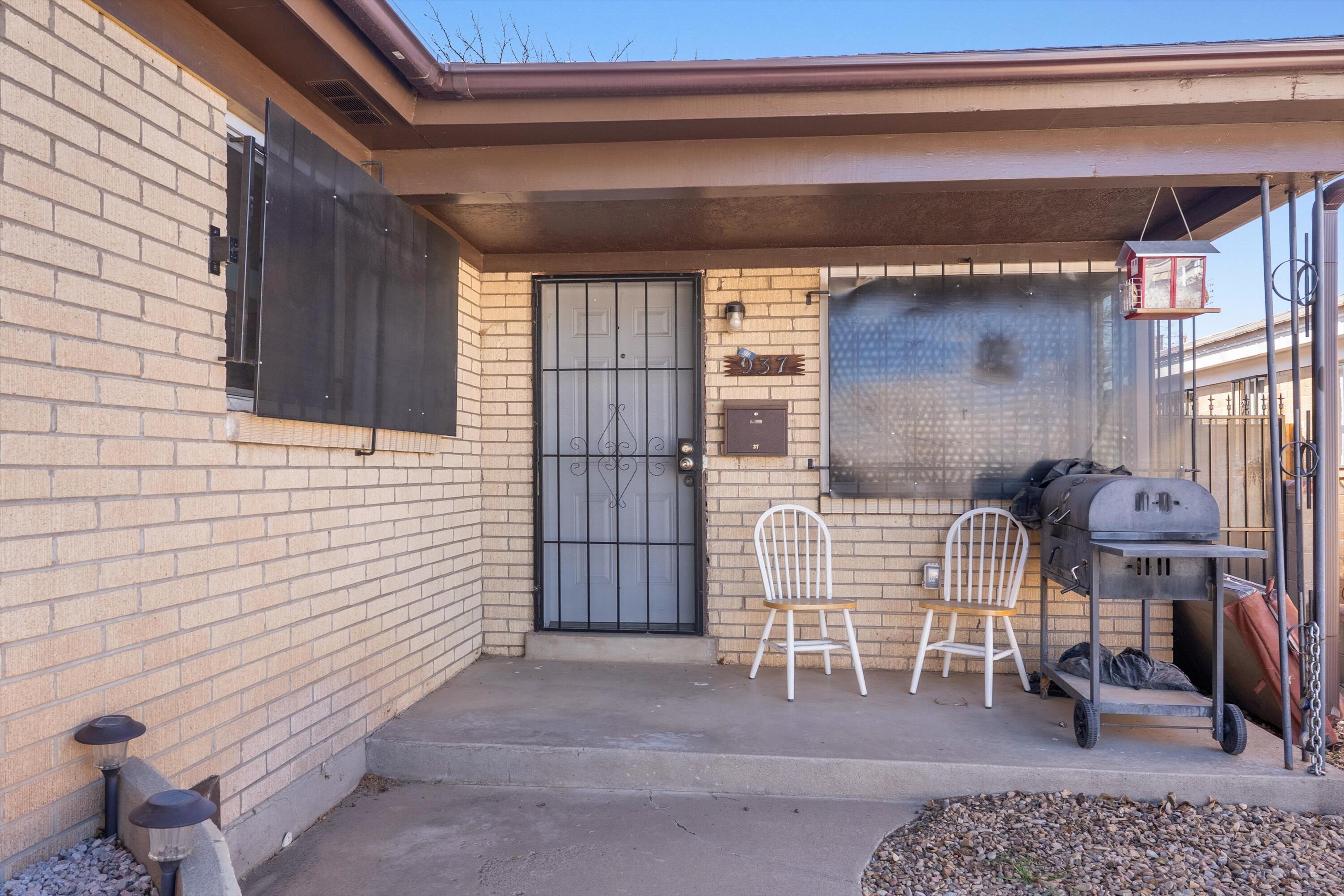 937 Cardenas Drive SE