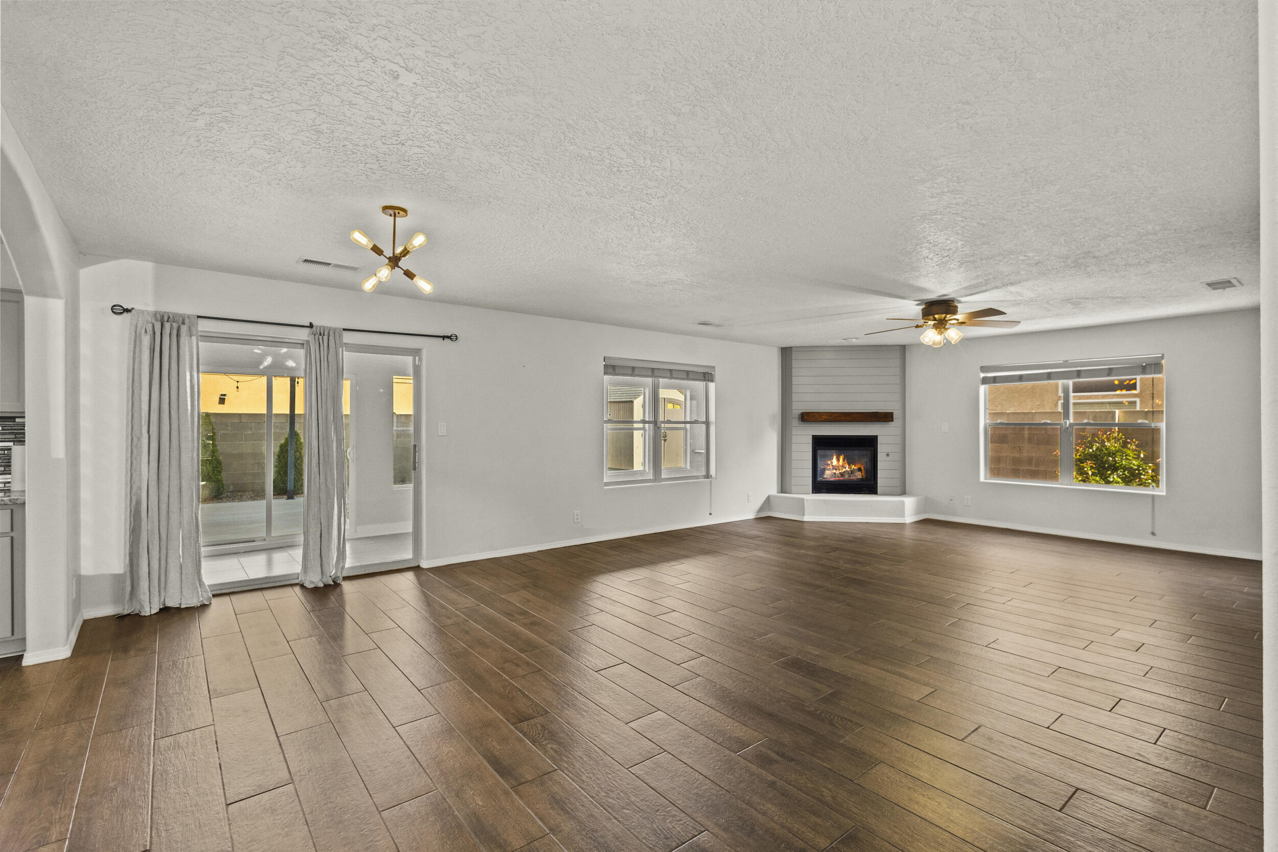 6204 Eagle Eye Drive, Albuquerque, New Mexico image 16