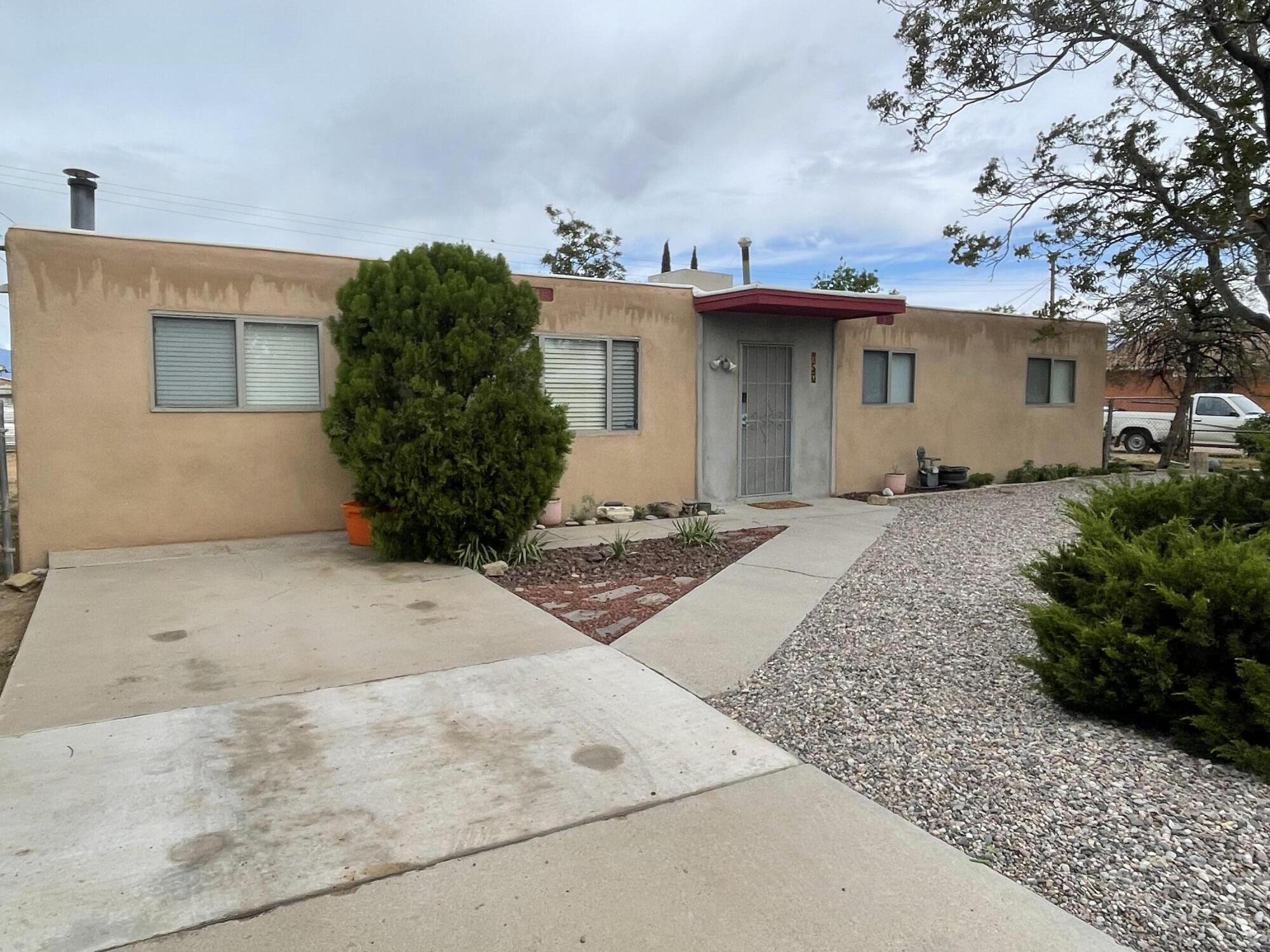 450 58th Street, Albuquerque, New Mexico image 2