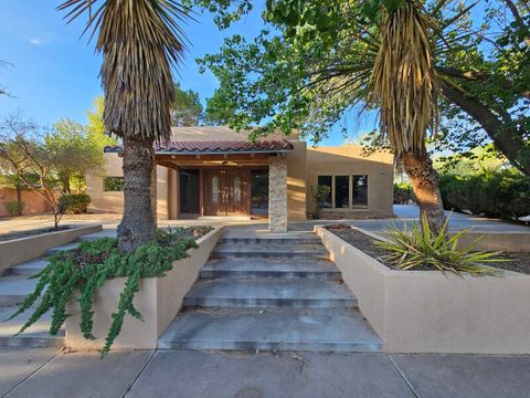 Photo of 625 Camino De Corrales Del Norte NE, Corrales, NM 87048 (MLS # 1095453)