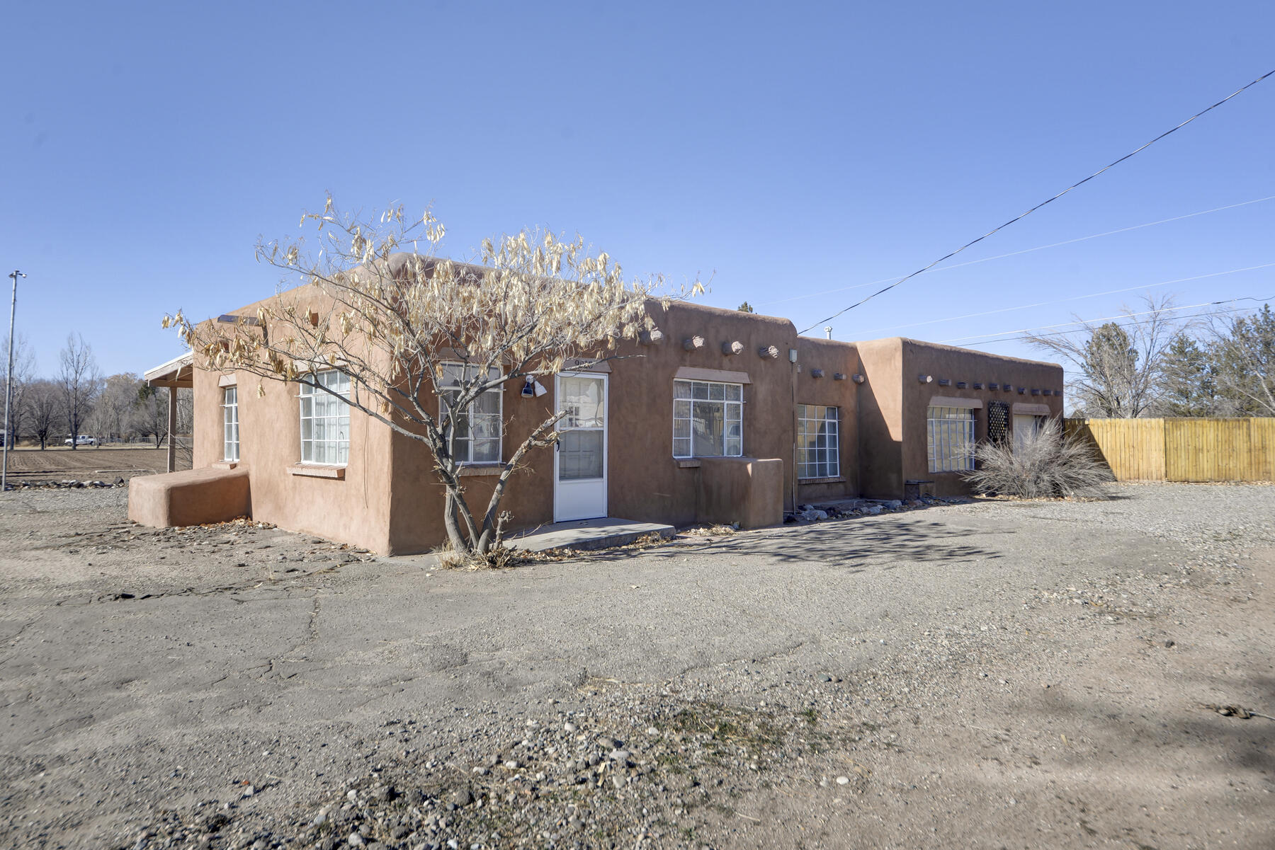 9013 Guadalupe Trail, Albuquerque, New Mexico image 4