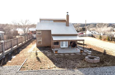 Photo of 3309 Vista De Vegas, Las Vegas, NM 87701 (MLS # 1097585)