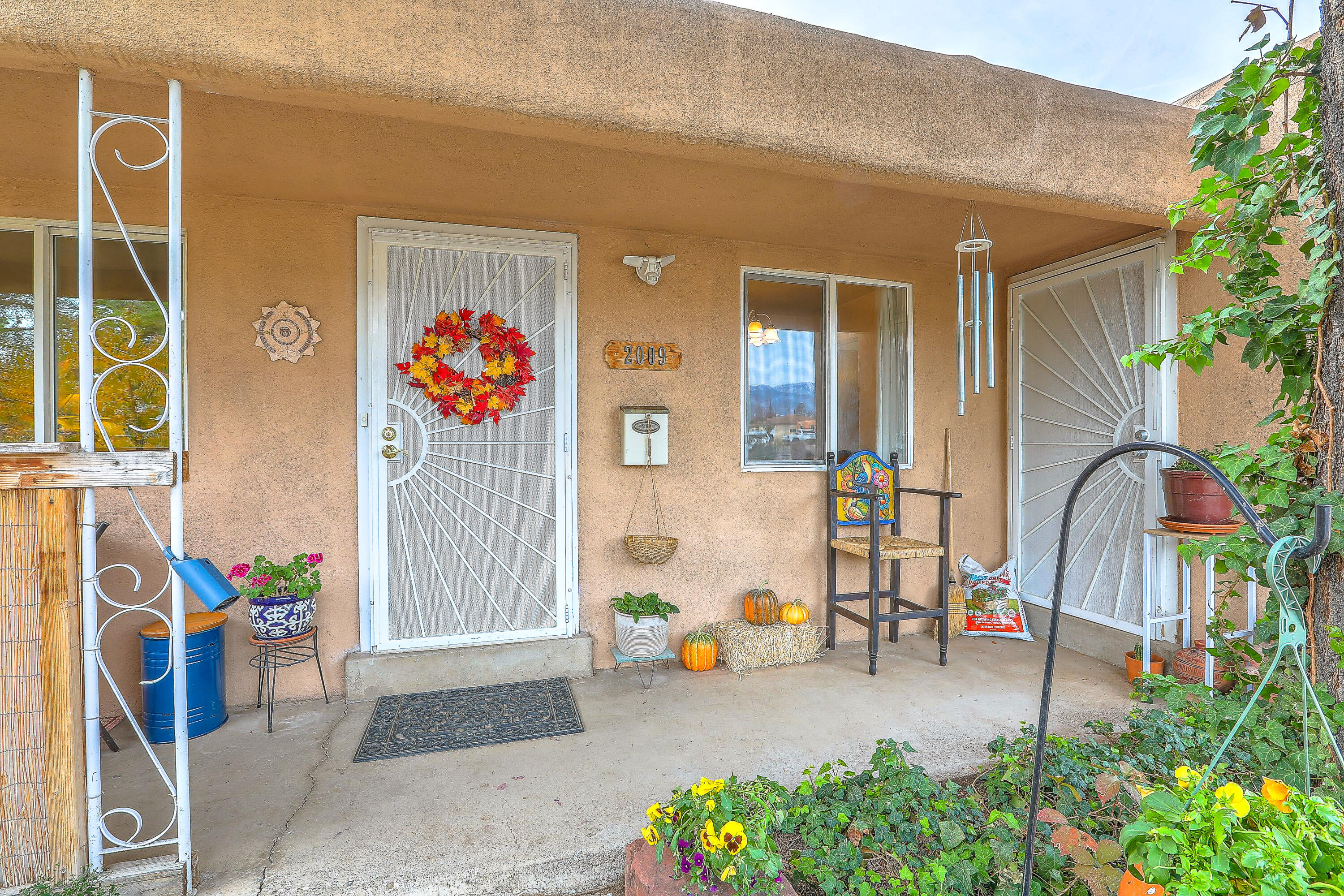 2009 Garcia Street, Albuquerque, New Mexico image 3