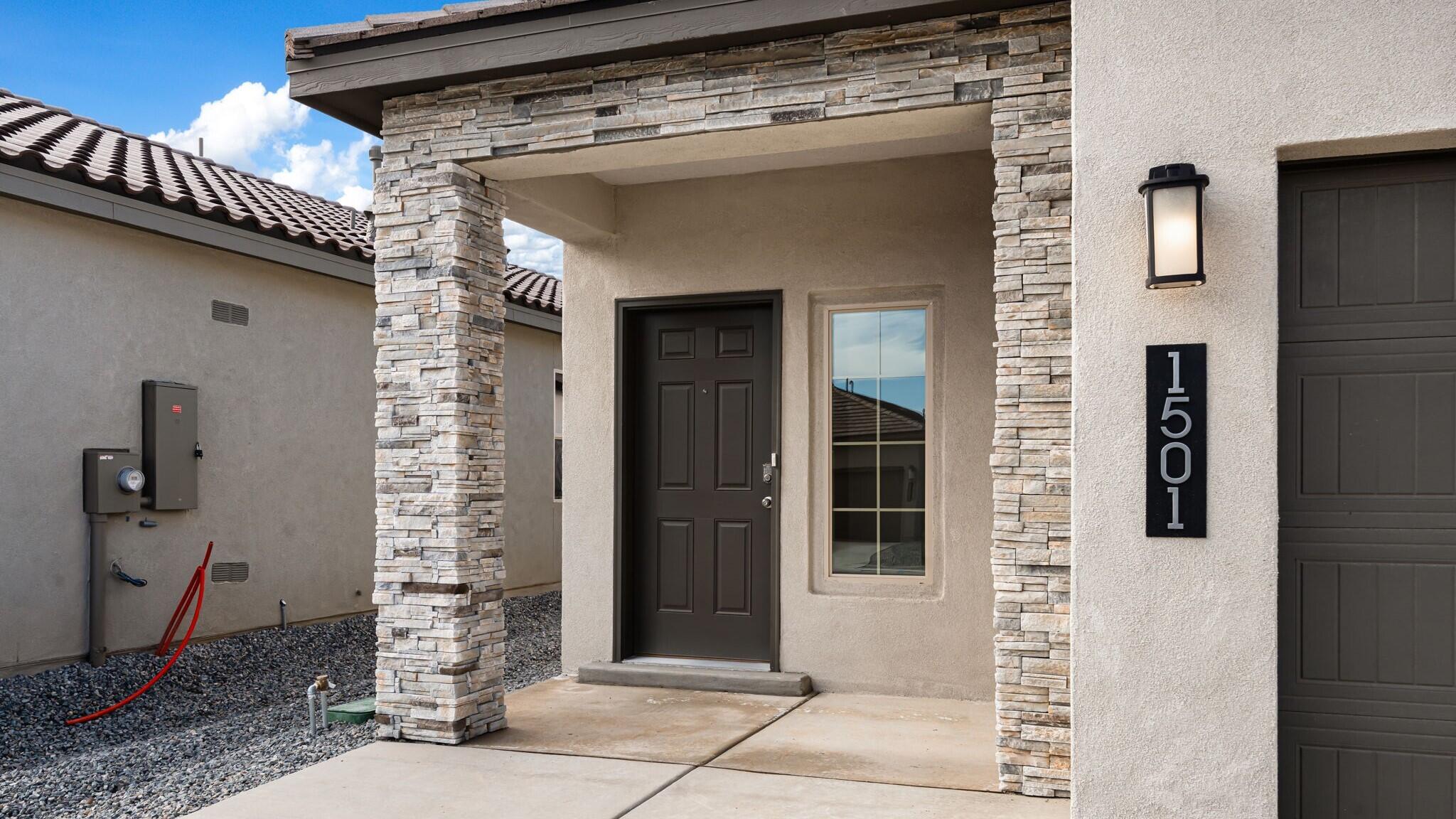 3312 Dijamant Loop SE