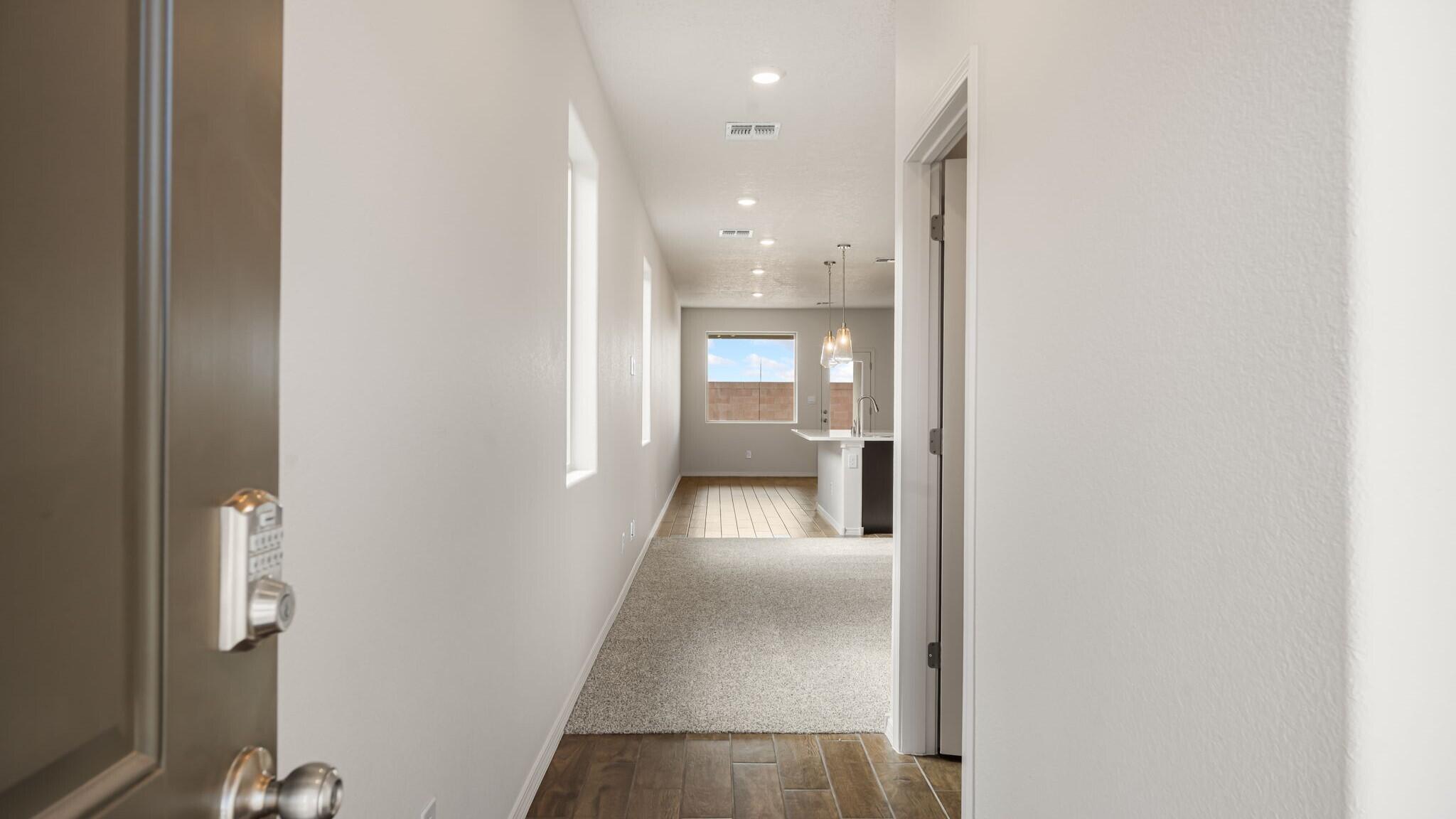 3312 Dijamant Loop SE