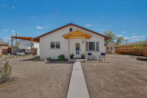 Photo of 904 Annette Avenue, Socorro, NM 87801 (MLS # 1100782)