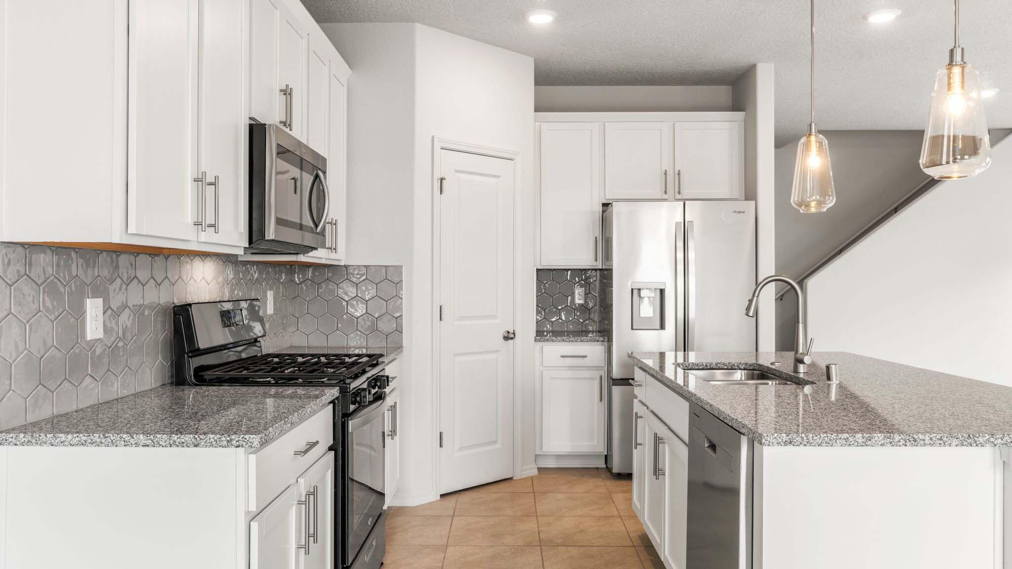 2128 BOBBY FOSTER Road SE