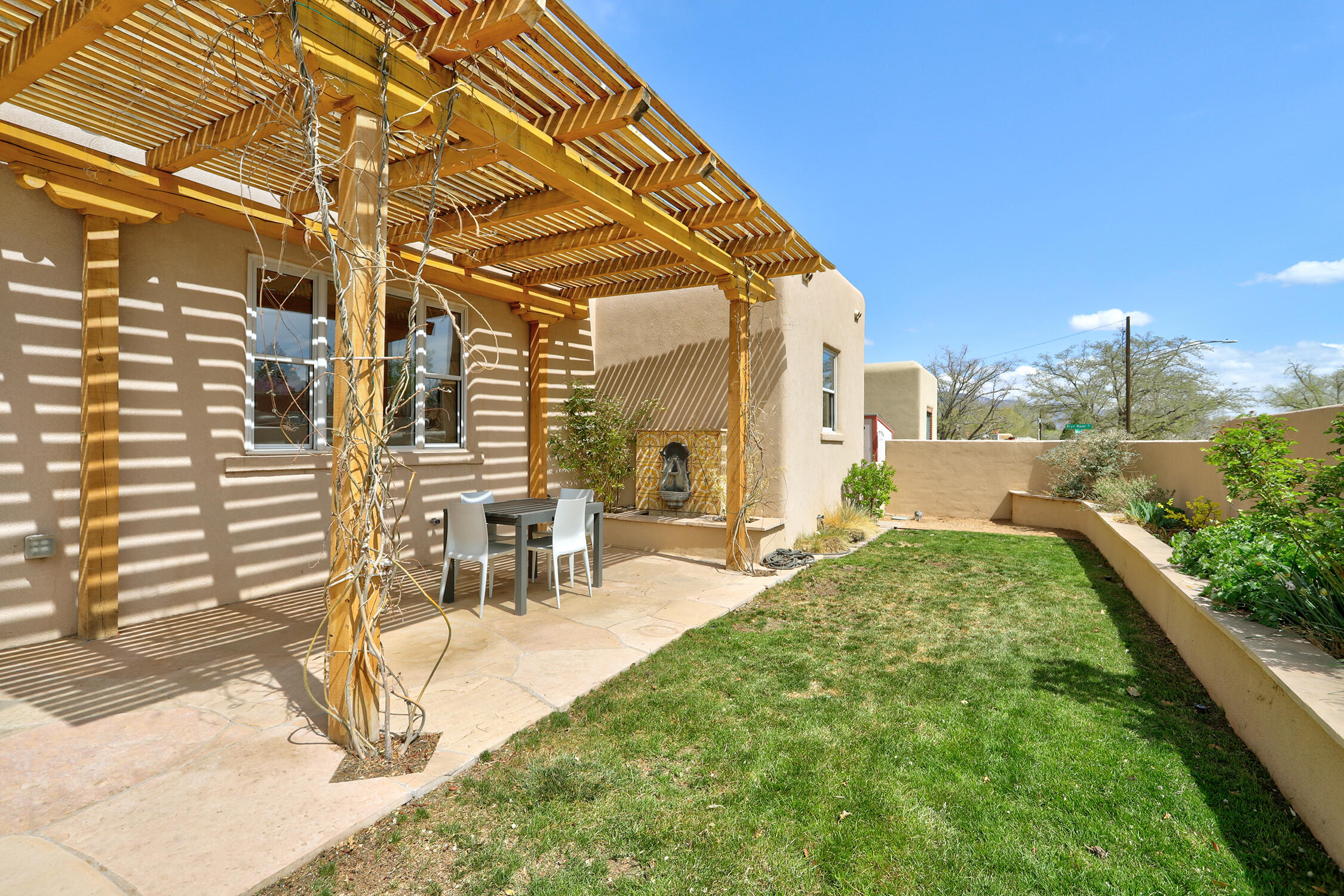 1000 Richmond Drive, Albuquerque, New Mexico image 33