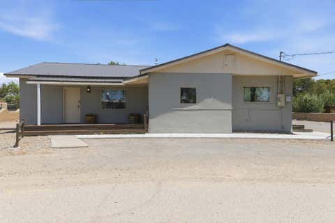 Photo of 3 Salaz Road, Belen, NM 87002 (MLS # 1107362)