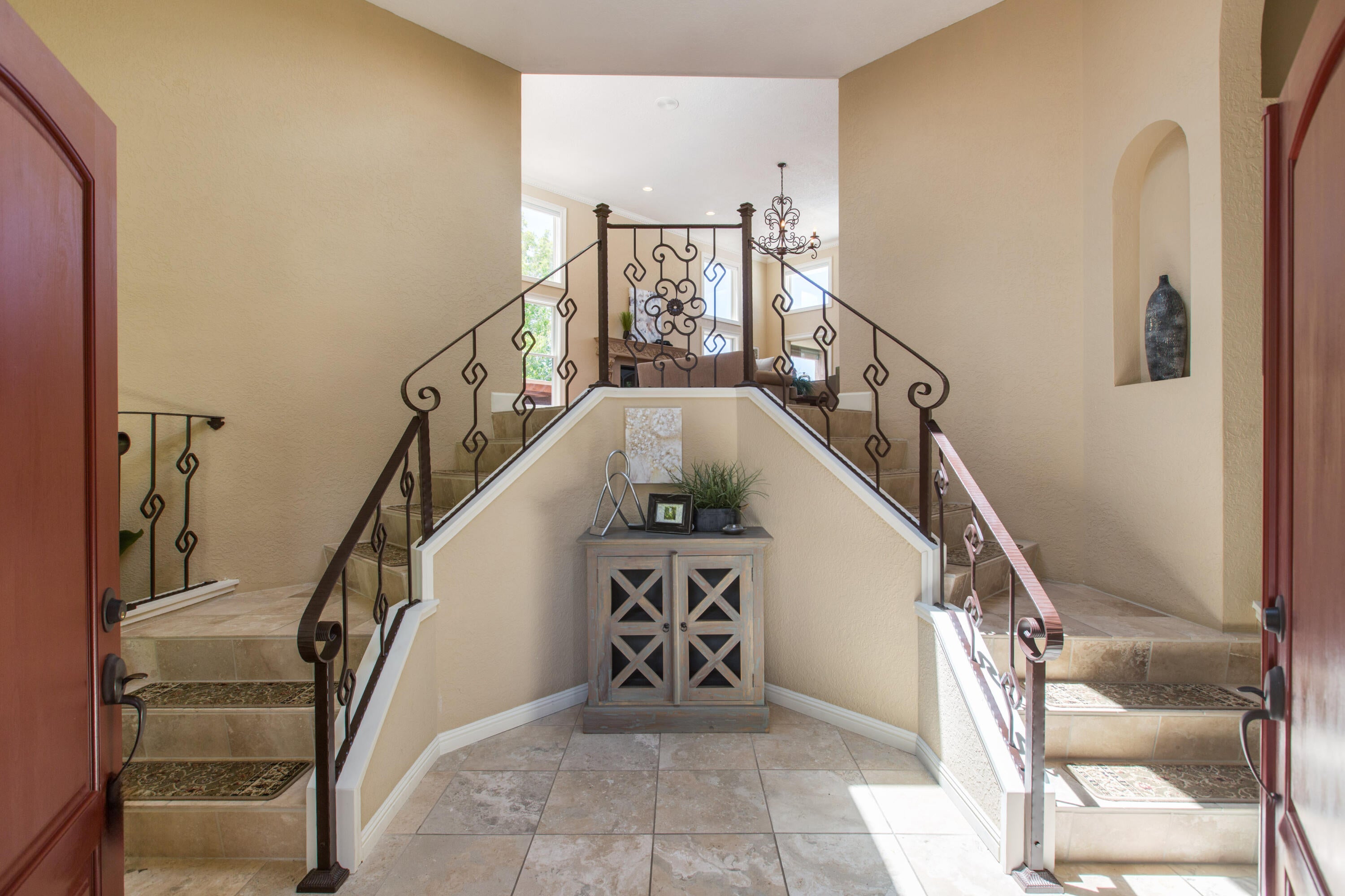 14016 Wind Mountain Road NE