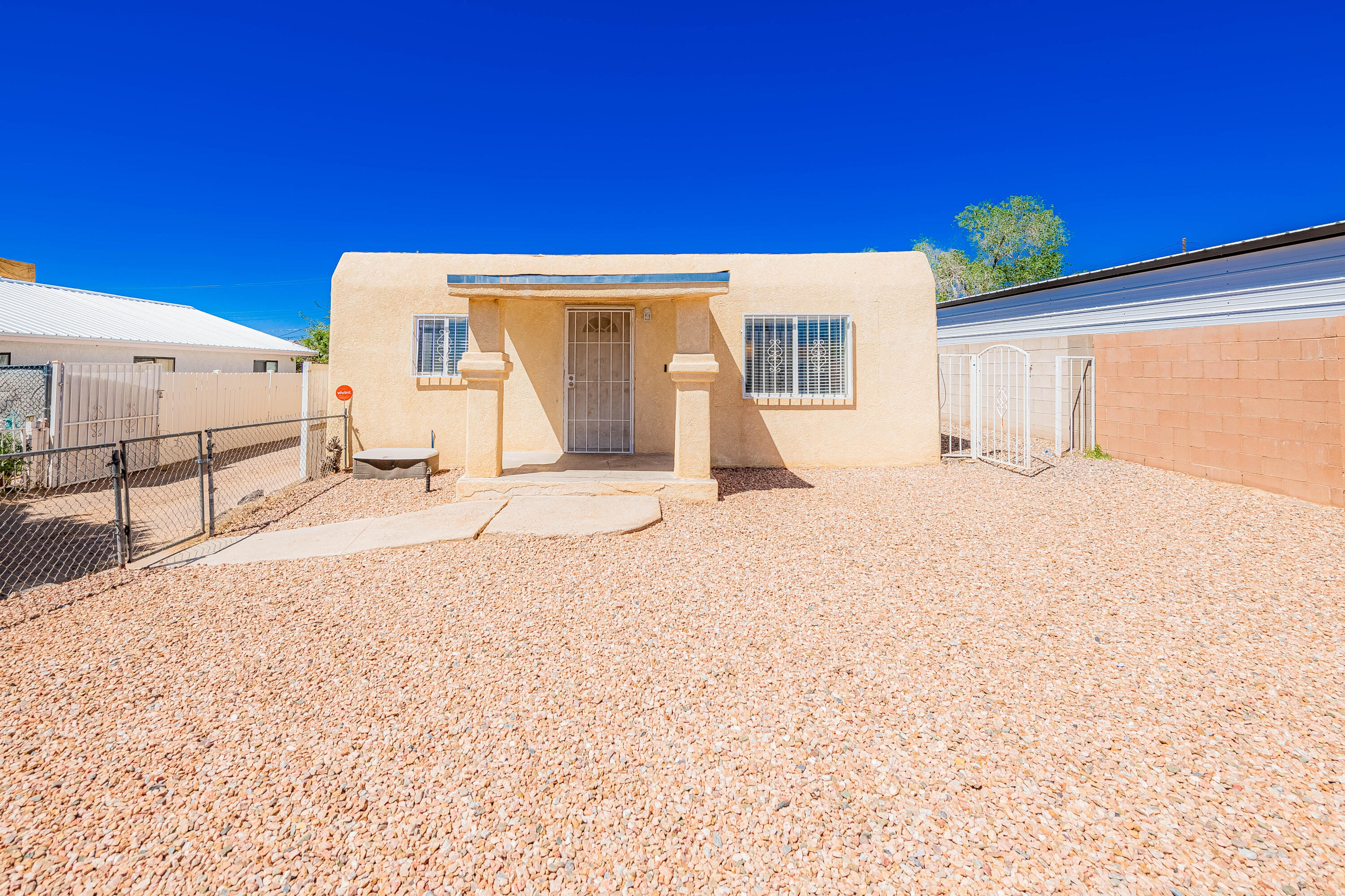 217 65th Street, Albuquerque, New Mexico image 3