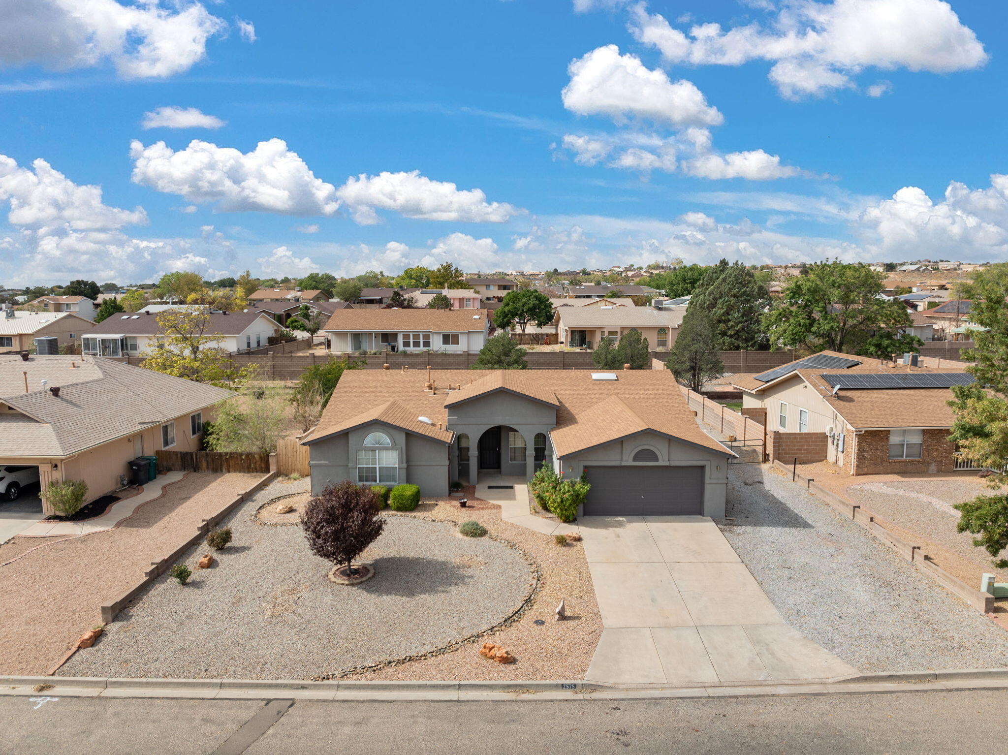 2575 Shavano Peak Drive, Rio Rancho, New Mexico image 3