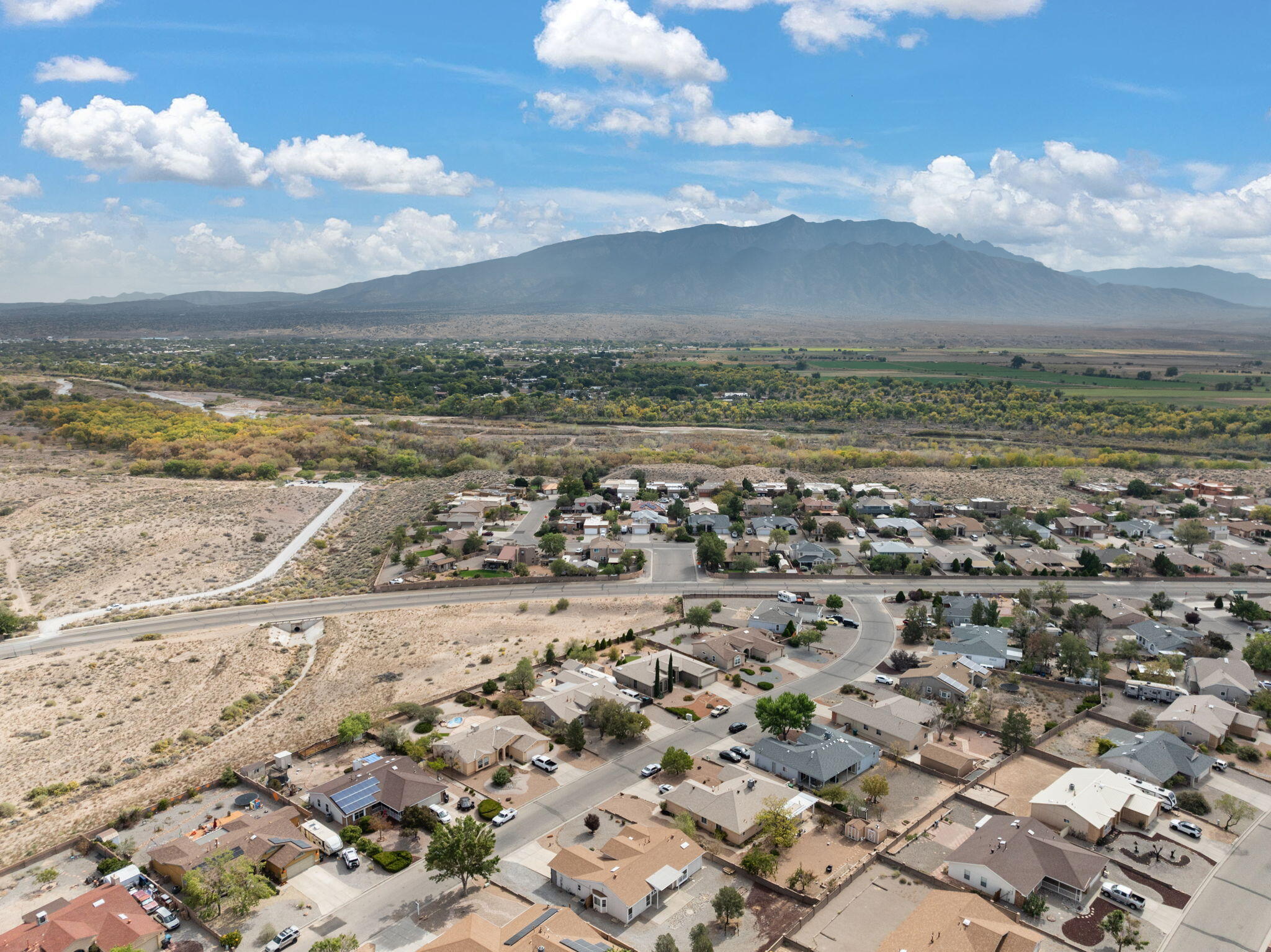 2575 Shavano Peak Drive, Rio Rancho, New Mexico image 4