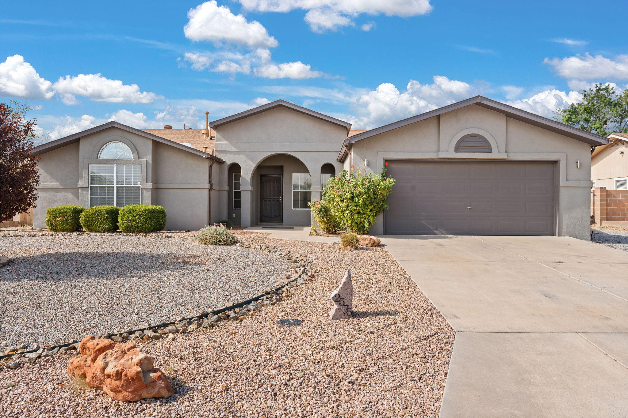 2575 Shavano Peak Drive, Rio Rancho, New Mexico image 1