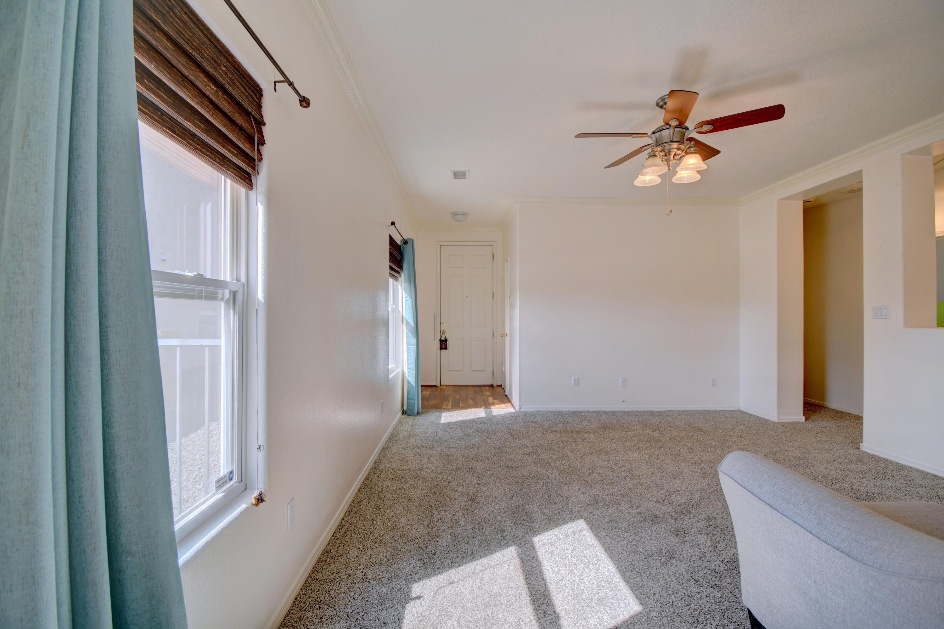 2916 McKinnon Way SW