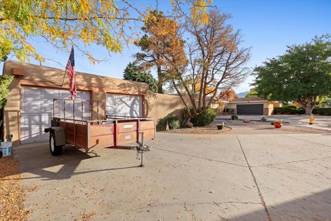 Photo of 8501 Bellehaven Avenue NE, Albuquerque, NM 87112 (MLS # 1093955)