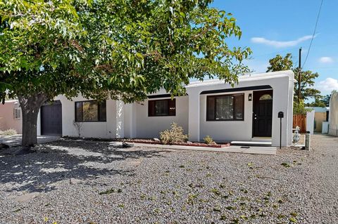 Photo of 1820 Lester Drive NE Drive NE, Albuquerque, NM 87112 (MLS # 1092682)