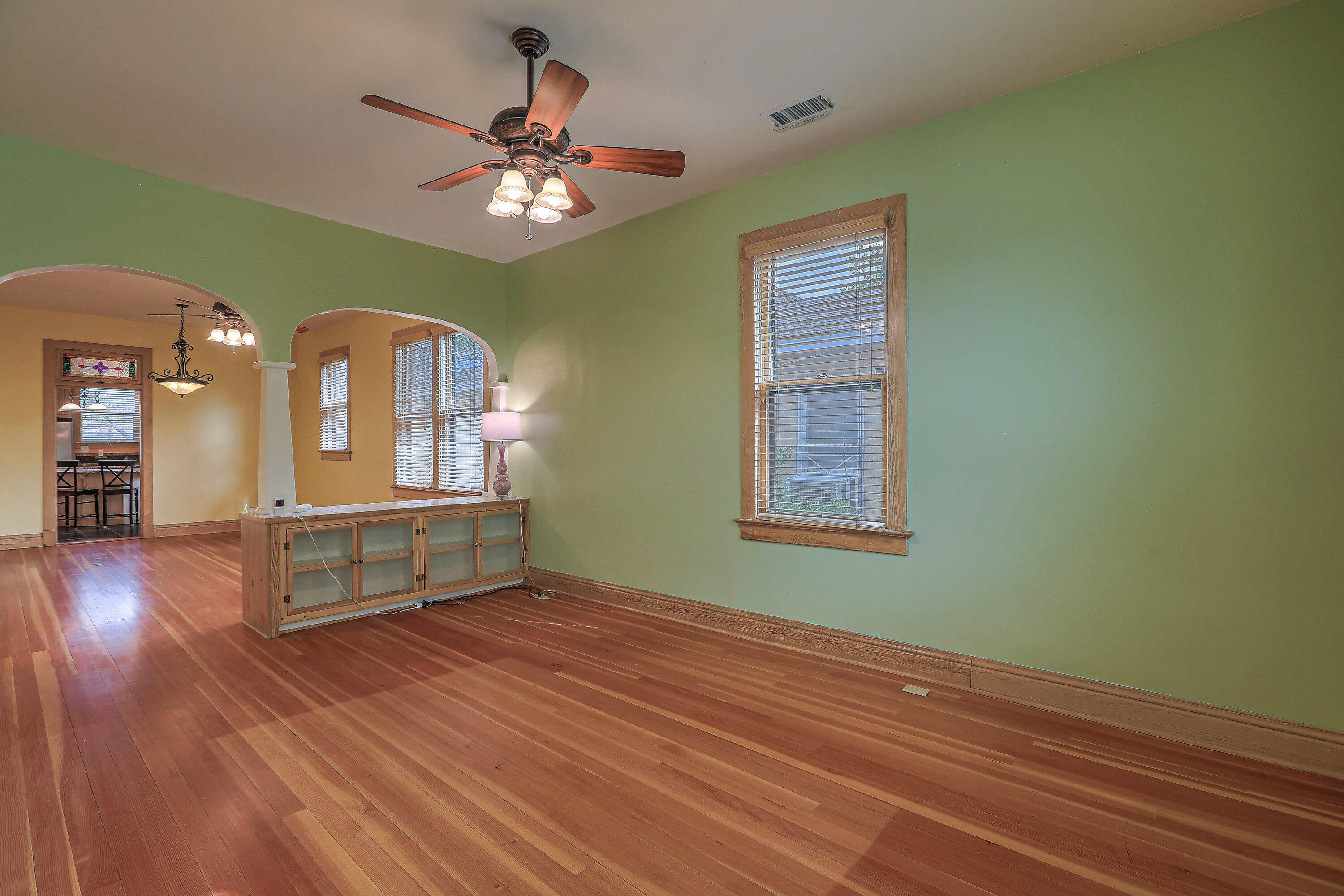 318 Walter Street, Albuquerque, New Mexico image 5