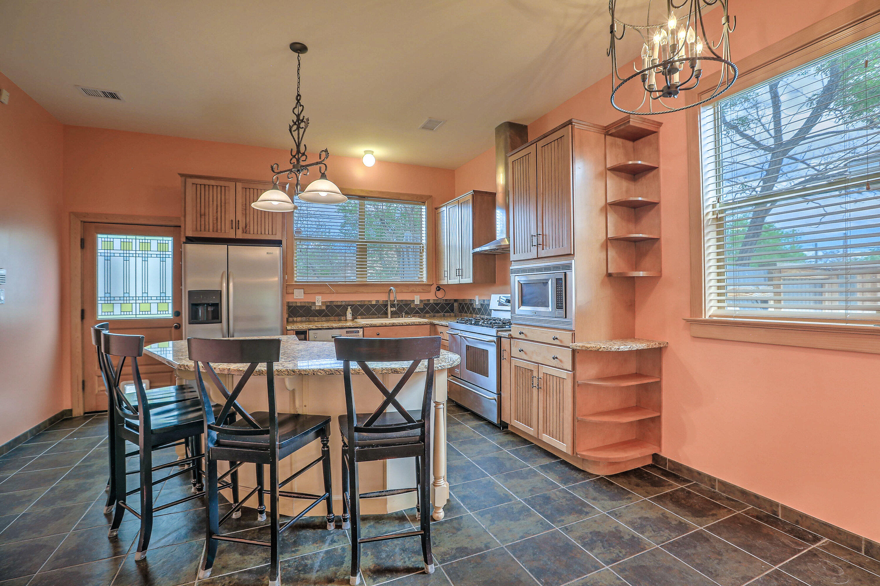 318 Walter Street, Albuquerque, New Mexico image 10